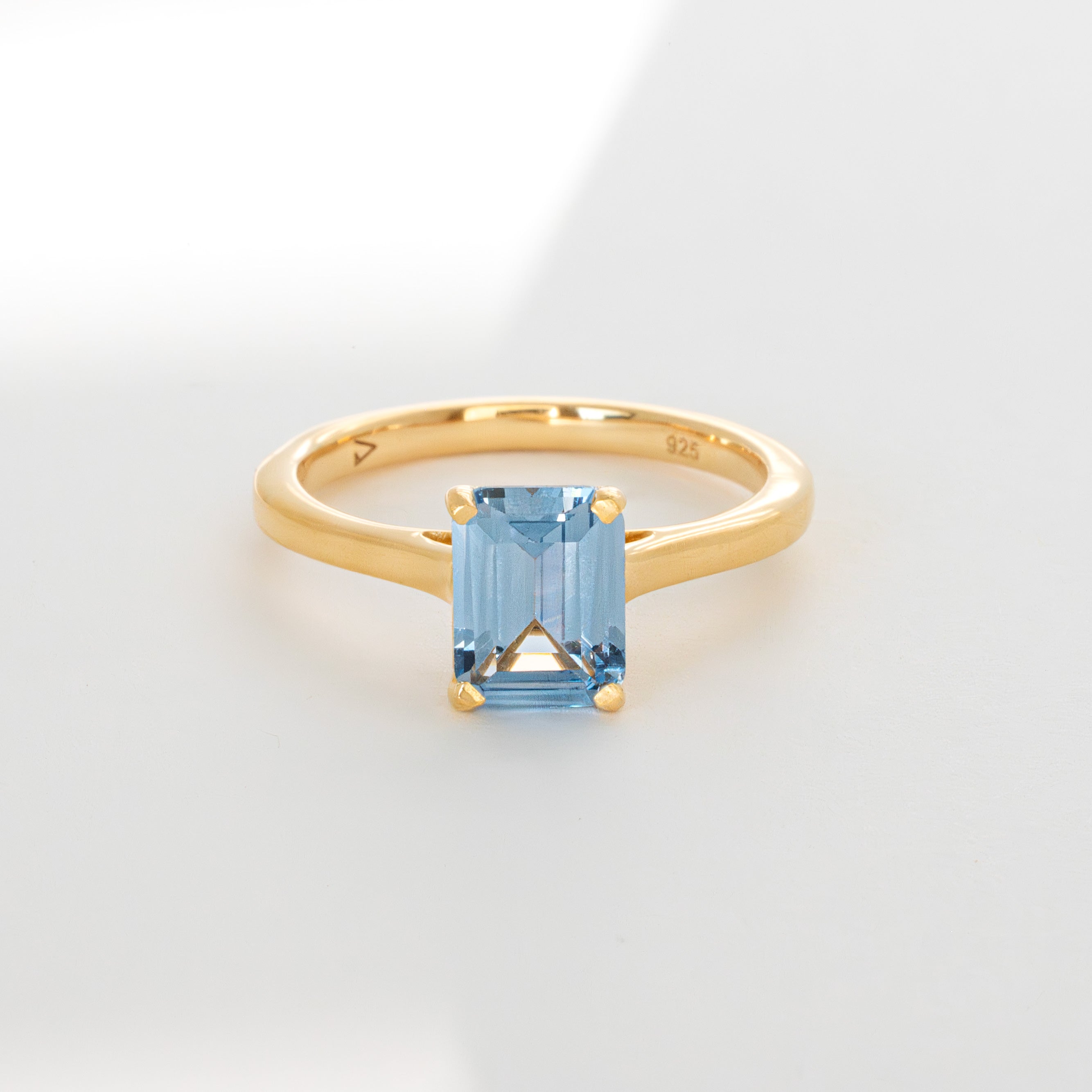 Aquamarine Ring Gold Emerald Cut, March Birthstone Natural Gemstone Rings for Women, Aquamarine Engagement Ring Minimalist