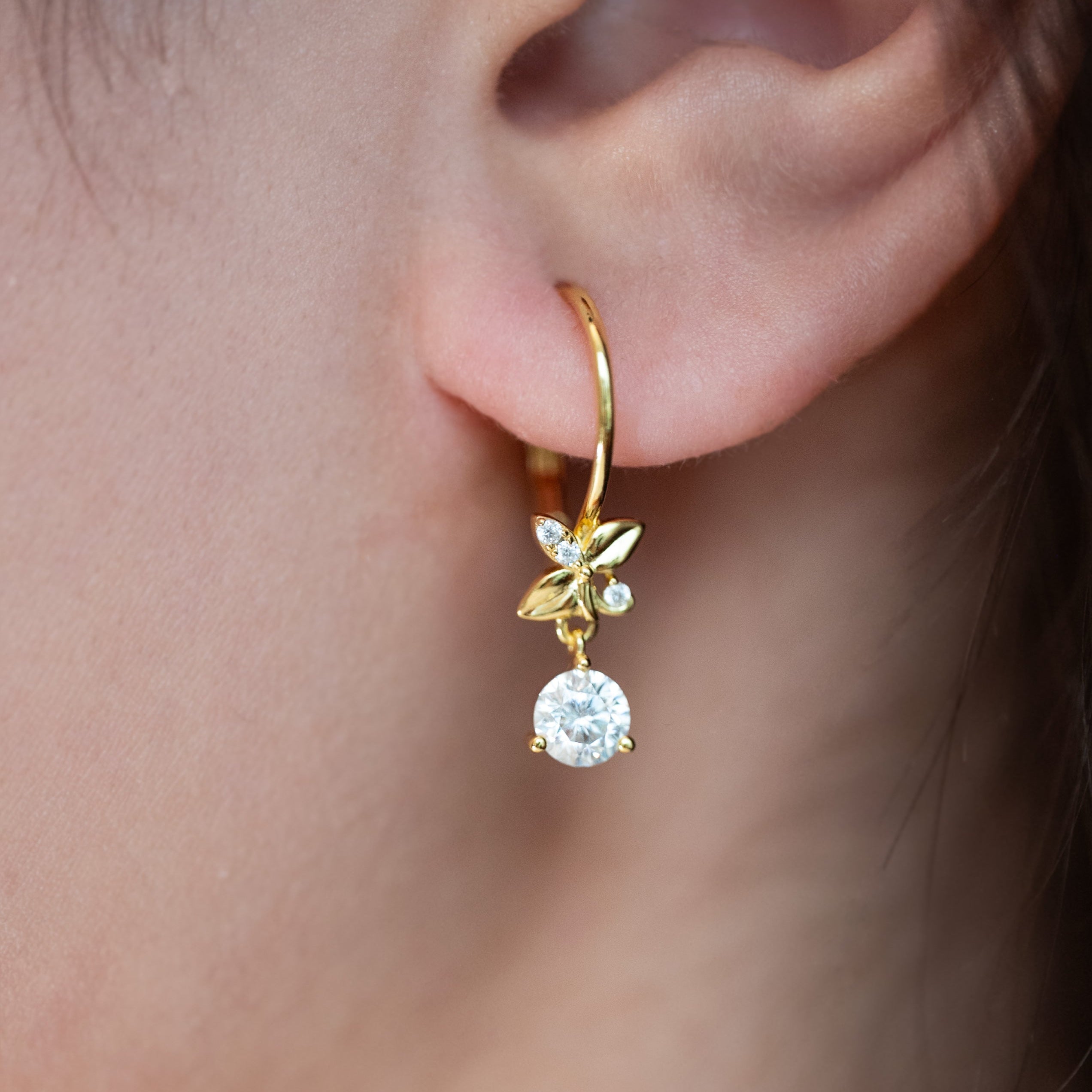 Calyx Dangle Earrings - 1ct Moissanite