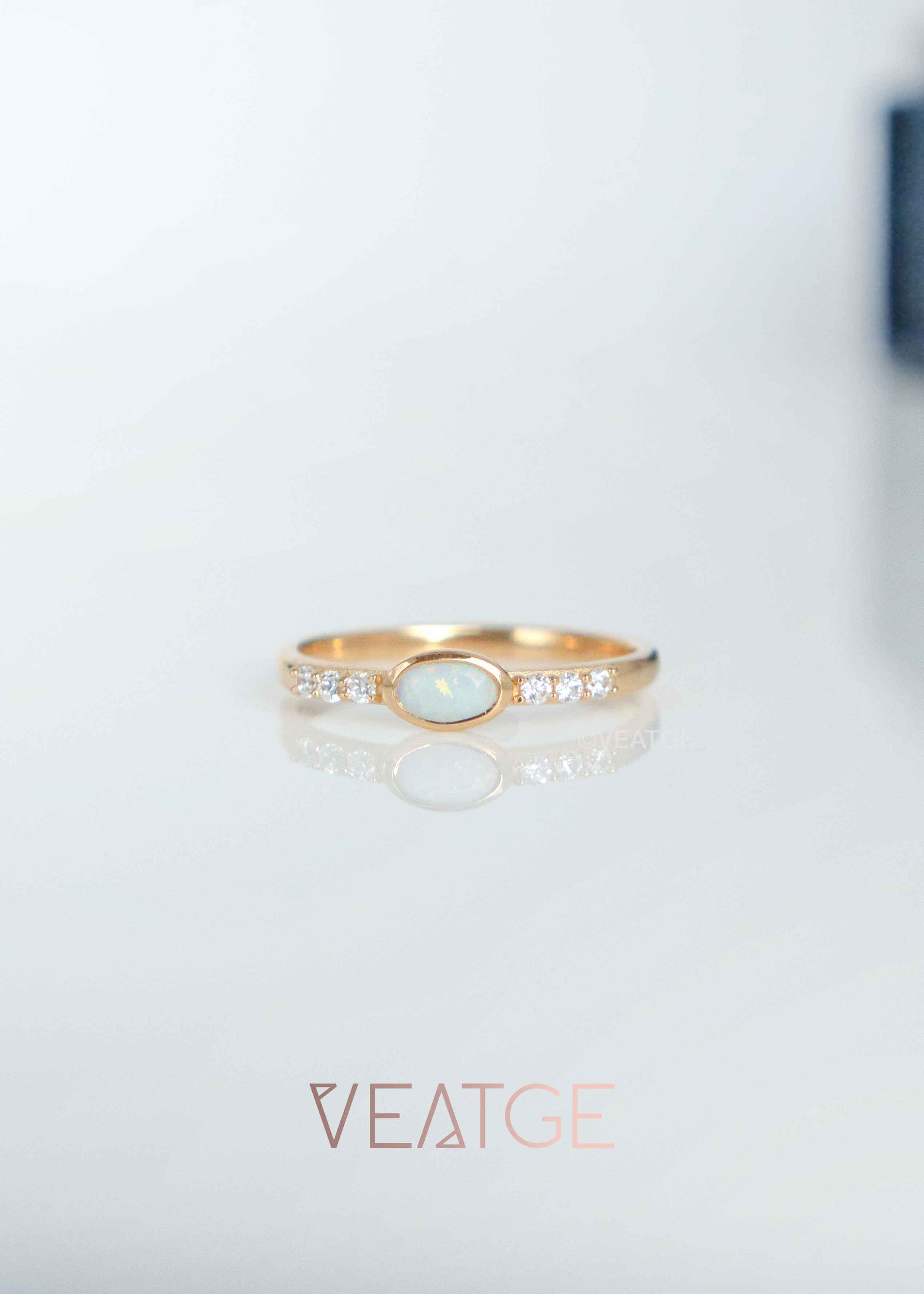 Opal stacking band ring gold VEATGE