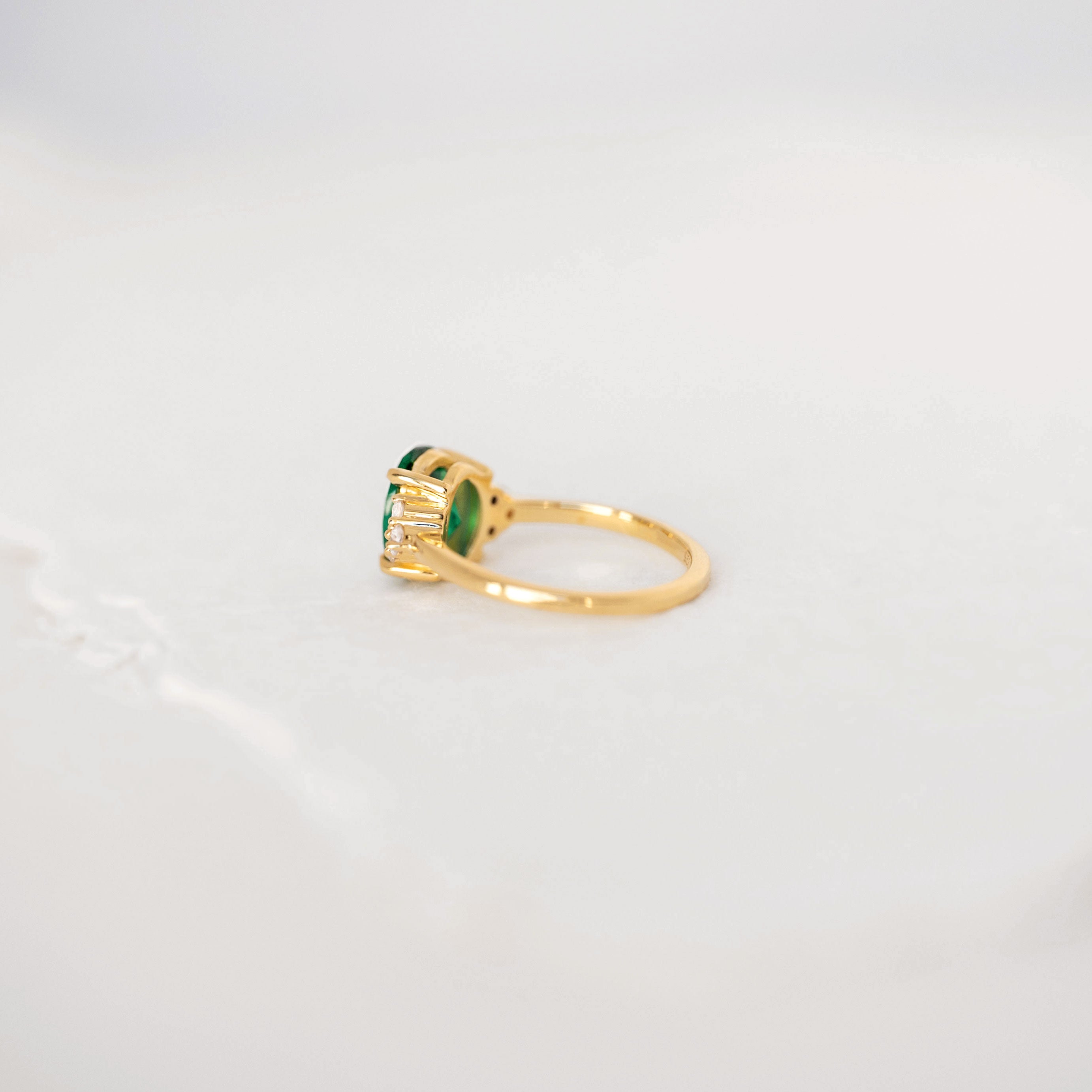 Emerald Ring - Fleur