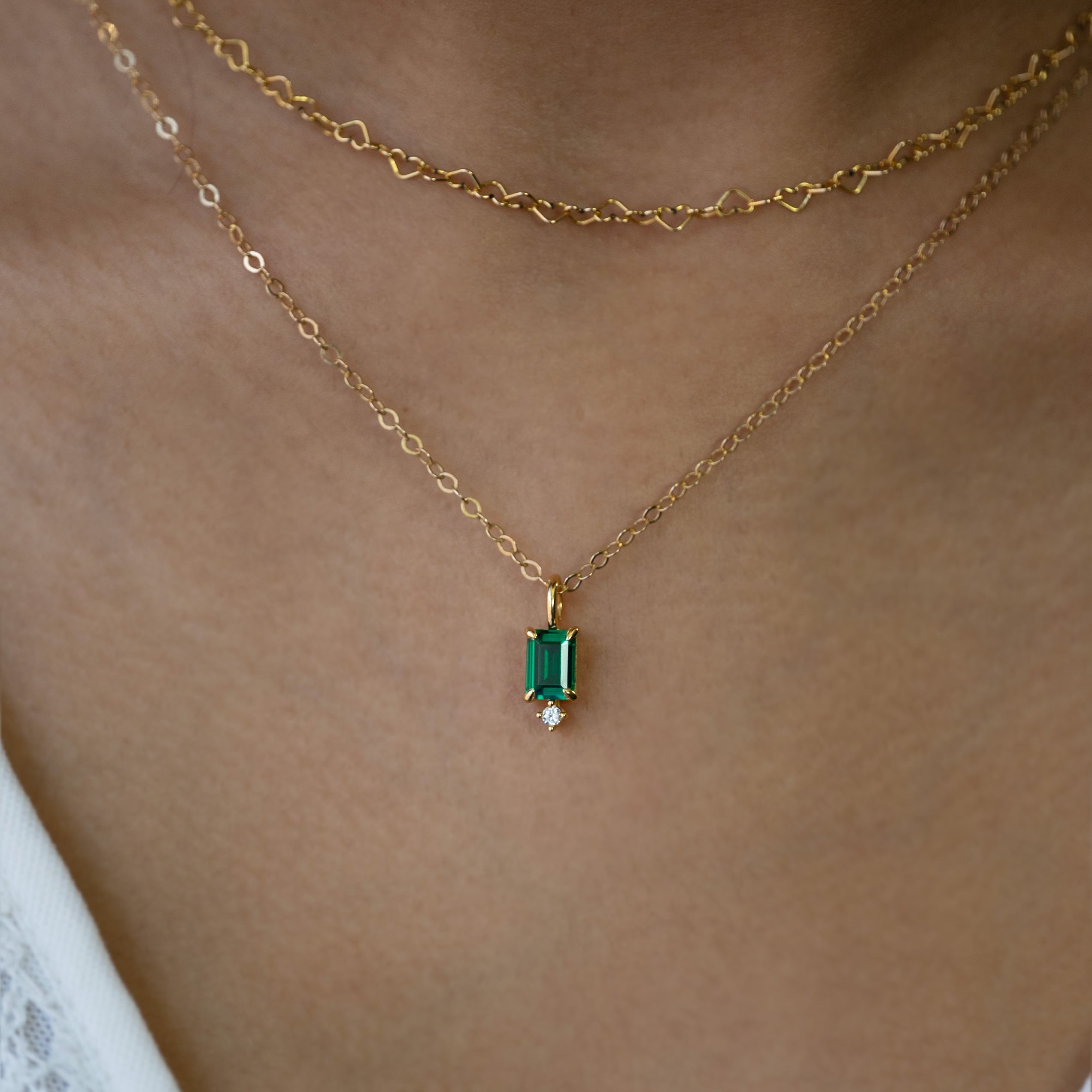 Emerald-charm