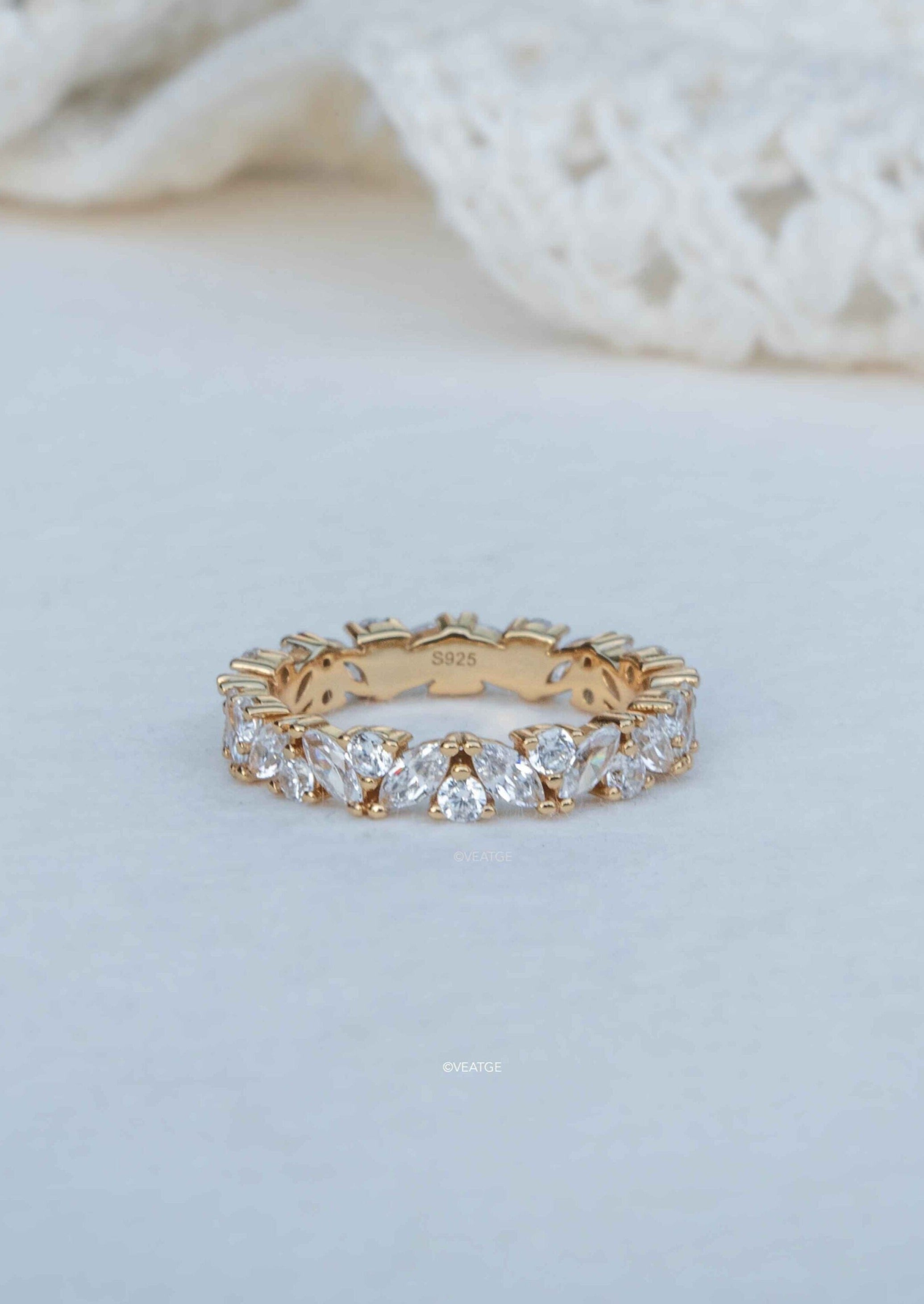 Floral Full Eternity Band Gold