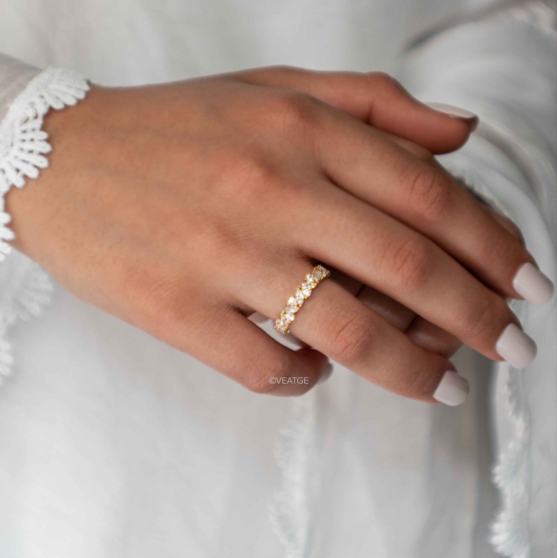 Floral Full Eternity Band Gold