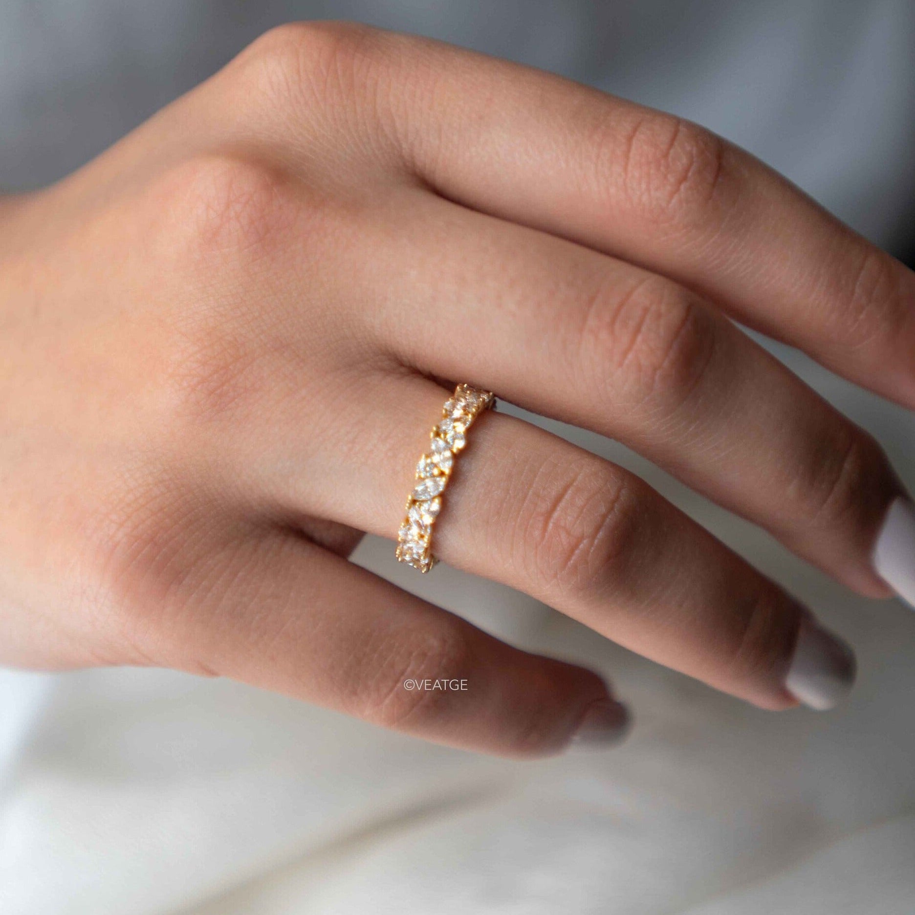 Floral Full Eternity Band Gold