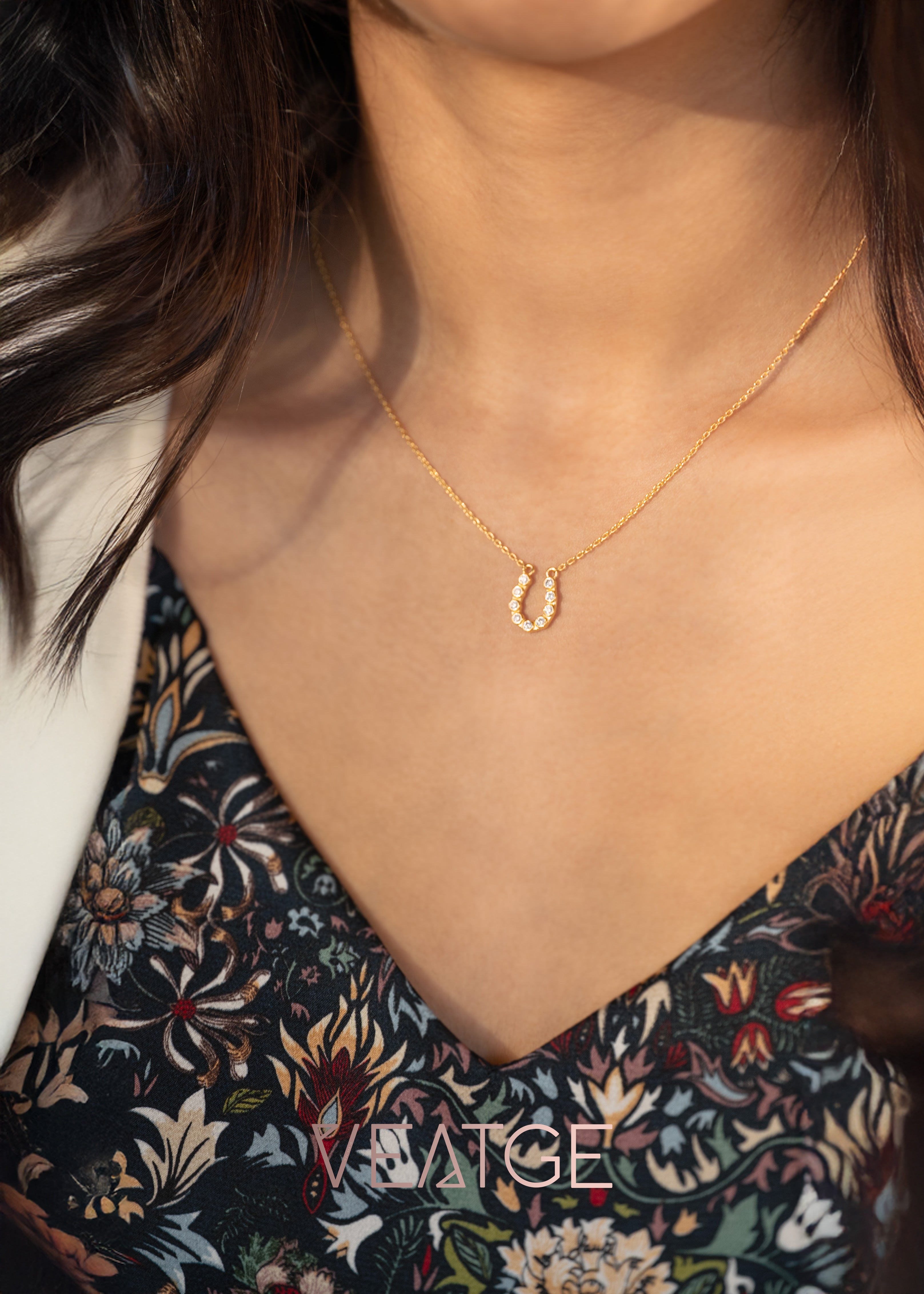 14K Gold Filled Horseshoe Necklace, Good Luck Charm, Dainty Minimalist Everyday Jewelry Gifts for Her, Graduation Gift, Gift for Girls
