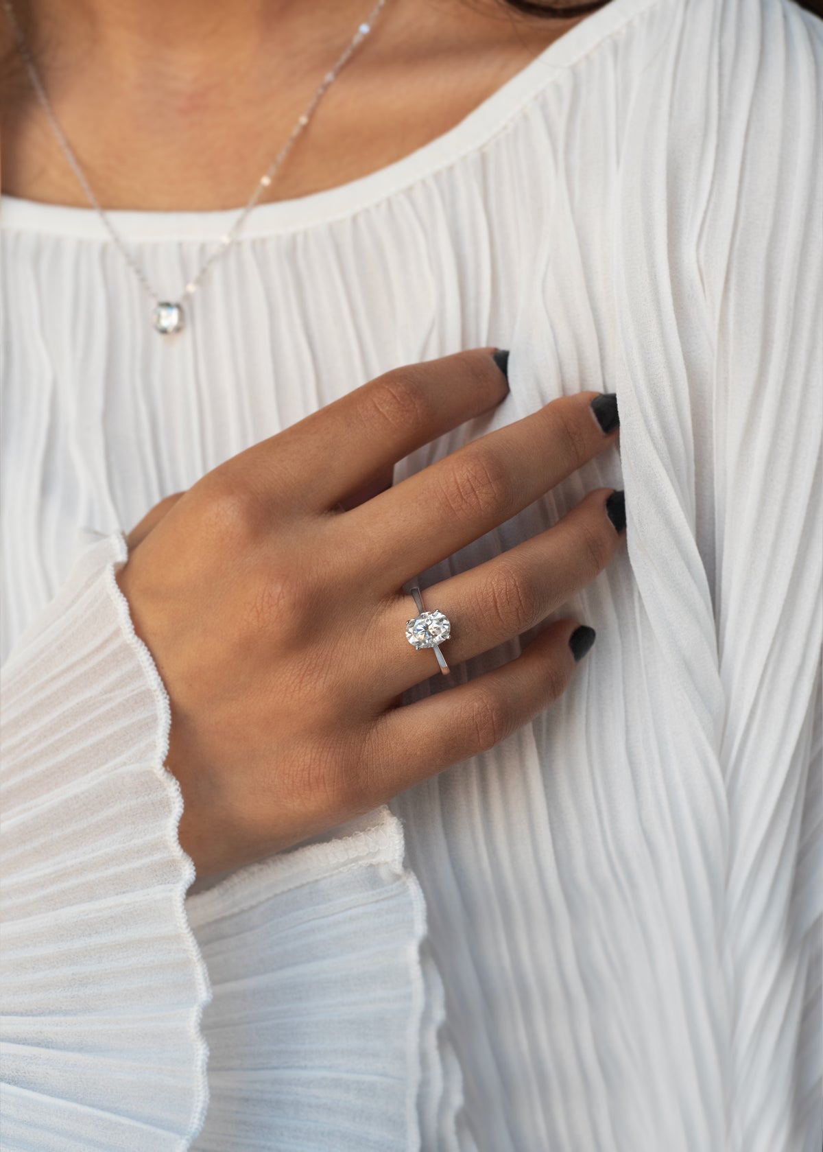 2ct Moissanite Oval Engagement Ring in 925 Sterling Silver for Wife Girlfriend Promise Proposal Travel Ring