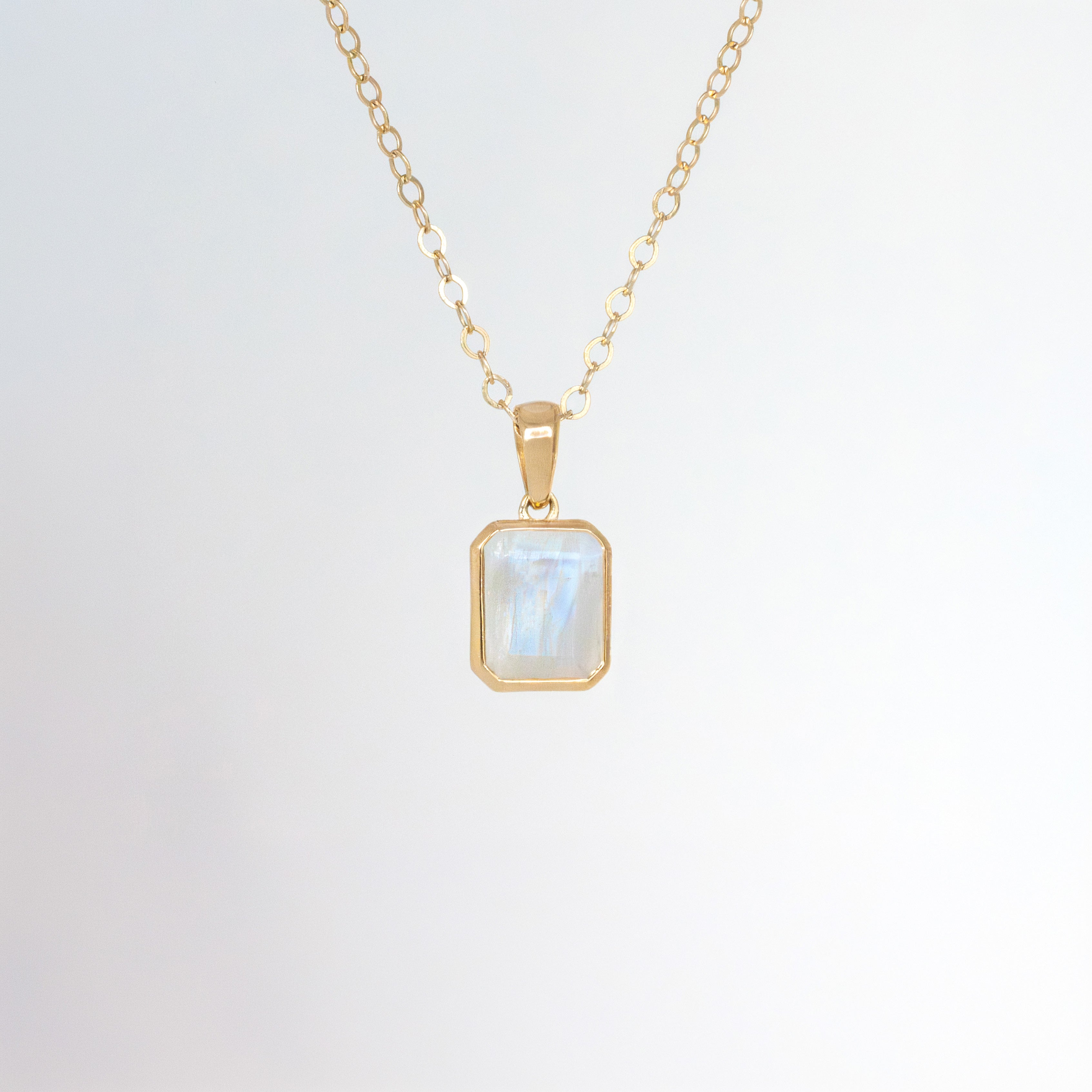 Moonstone Necklace - Structure