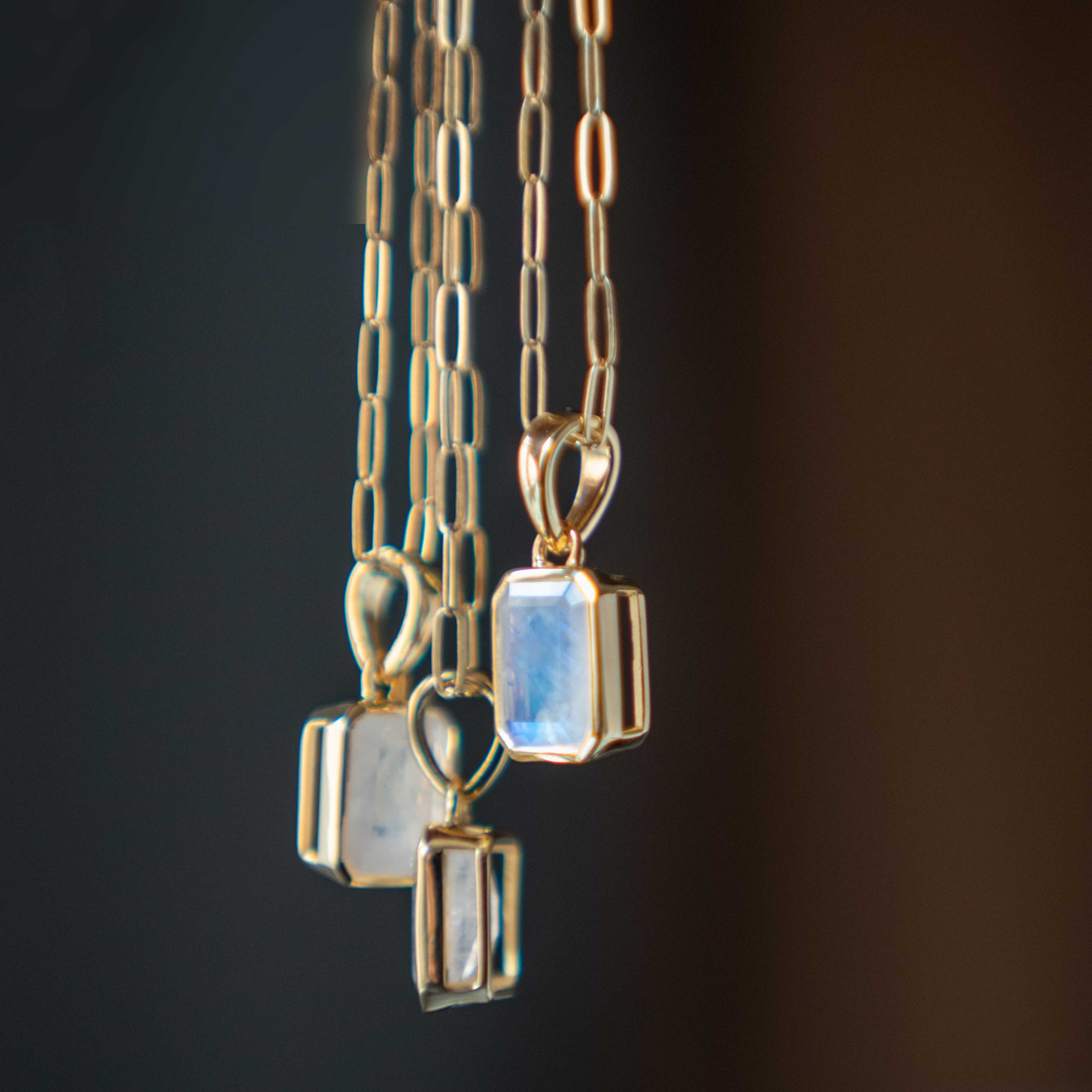 Moonstone Necklace - Structure