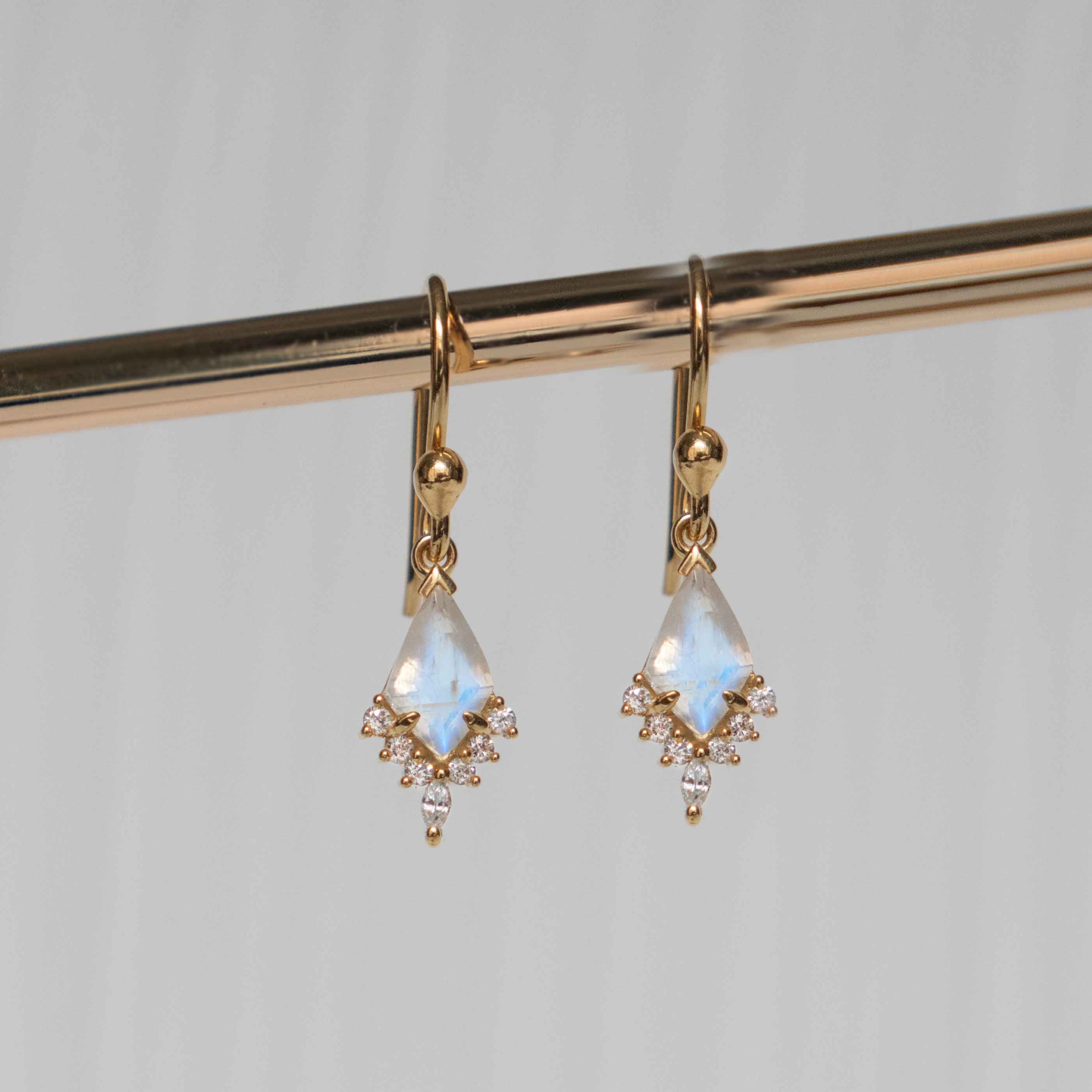 Moonstone Kite Earrings by Veatge, Gold Dangle Earrings Bridal, Wedding Earrings Moonstone, Gift for Wife, Mom Birthday Gift