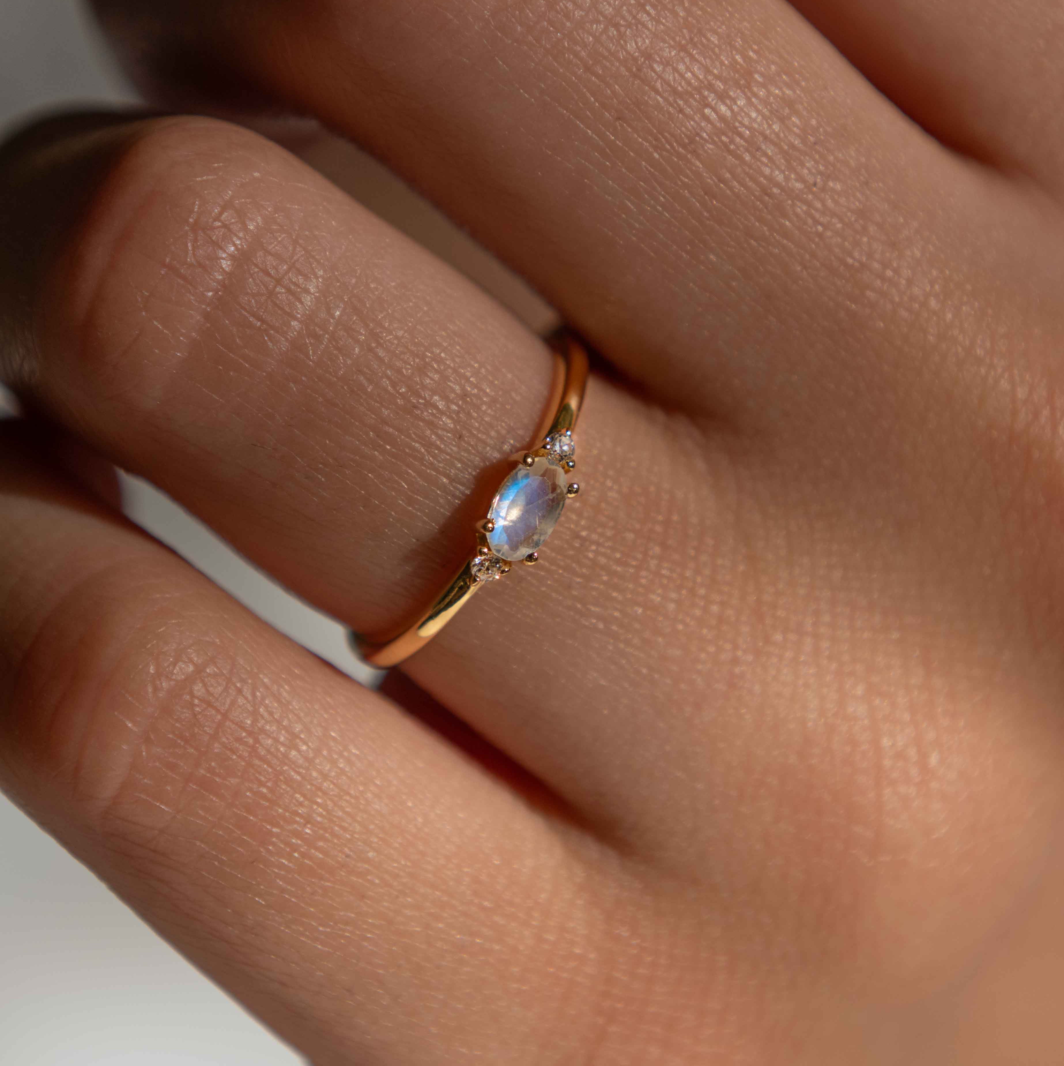 Moonstone Stacking Ring gold