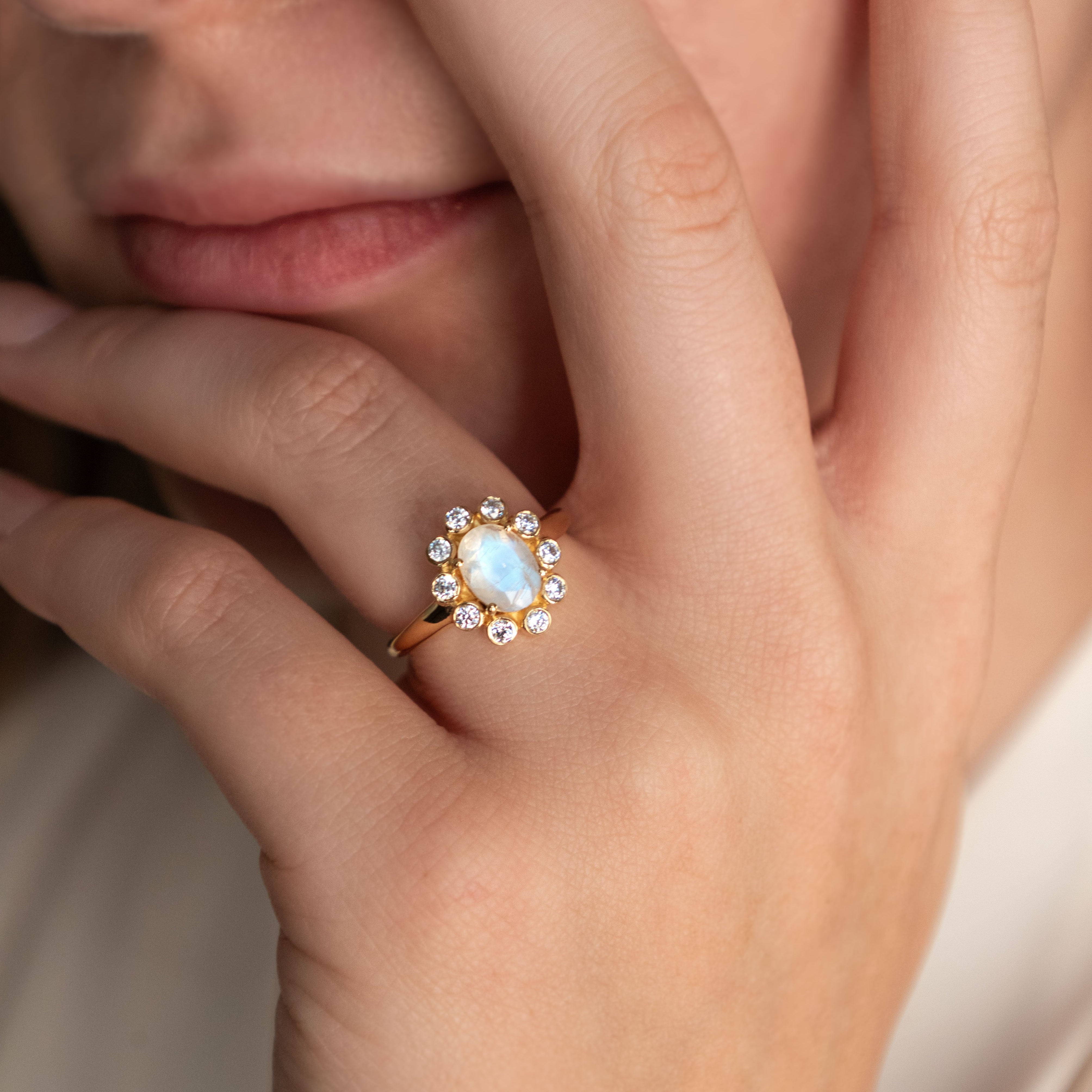 Moonstone Floral Ring Gold