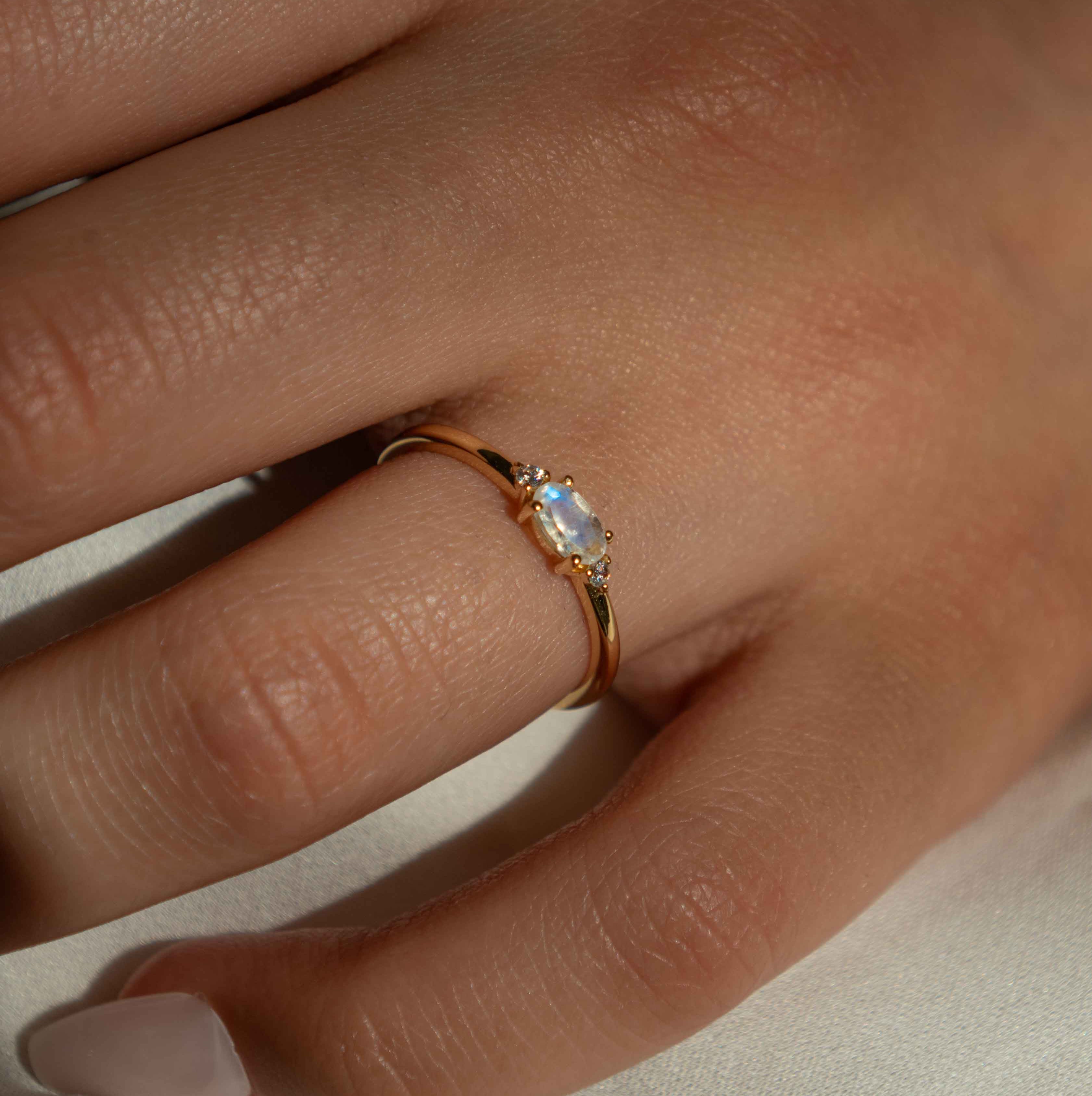 Moonstone Stacking Ring gold
