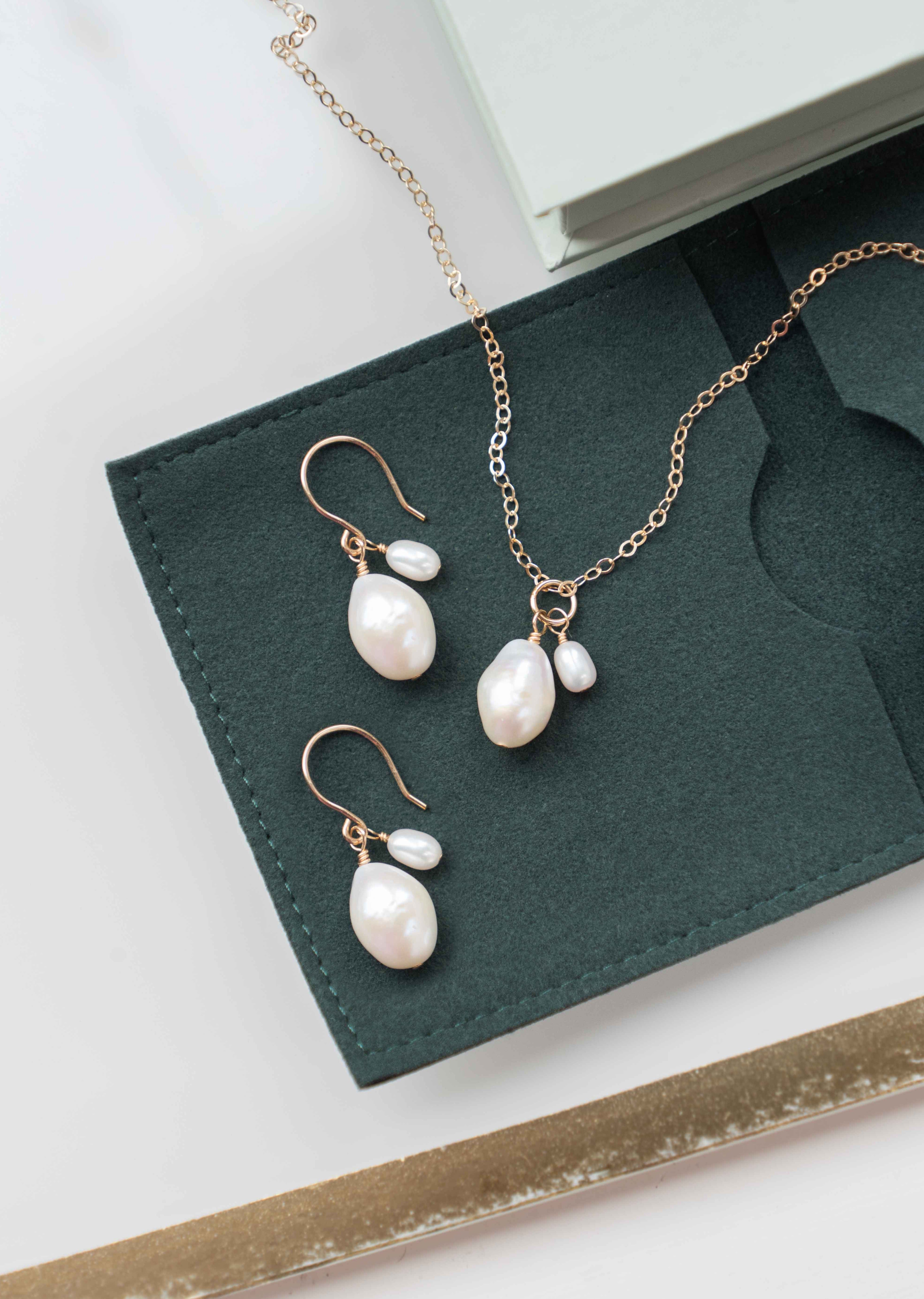 Baroque Pearl Necklace store Earring Set