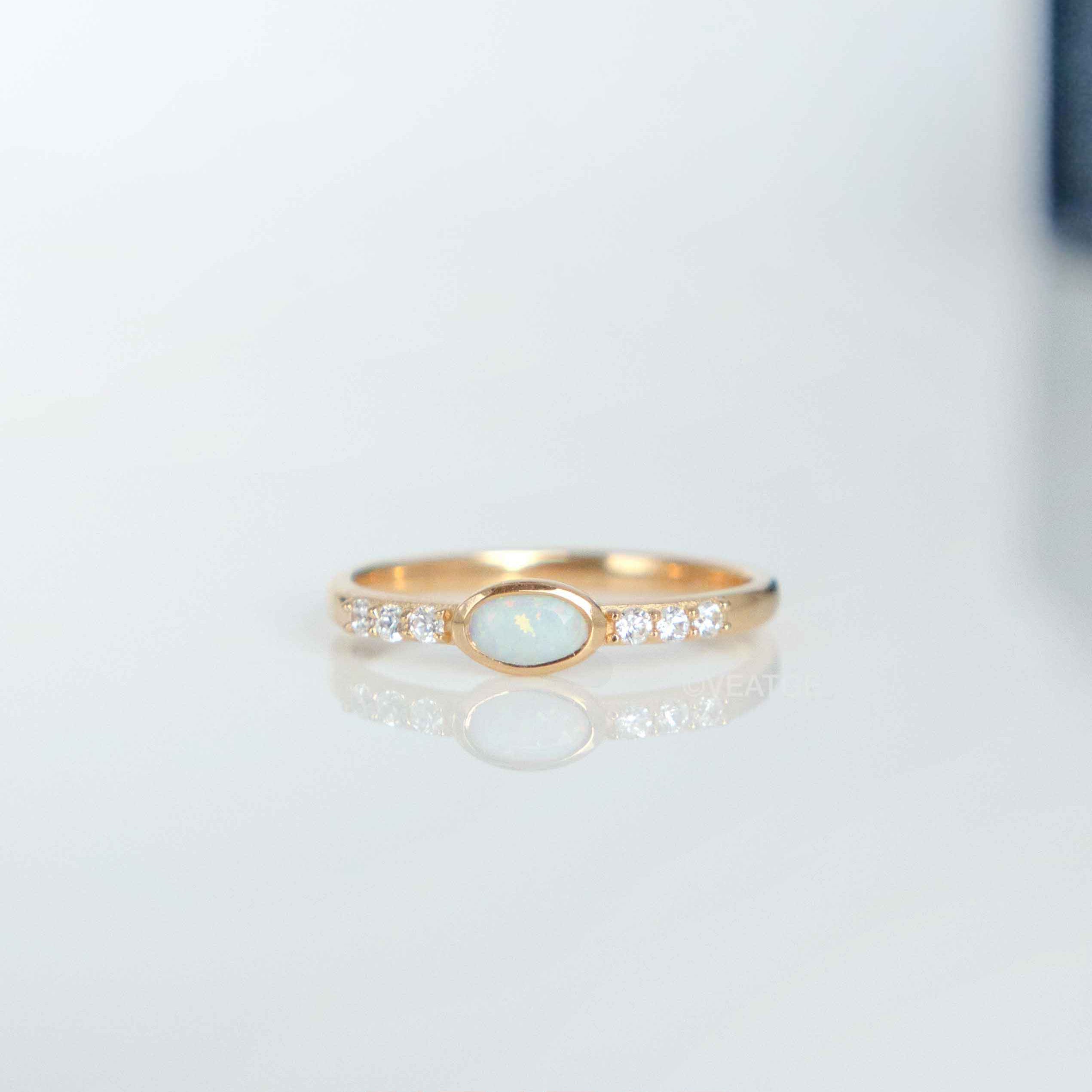 Opal stacking band ring gold VEATGE