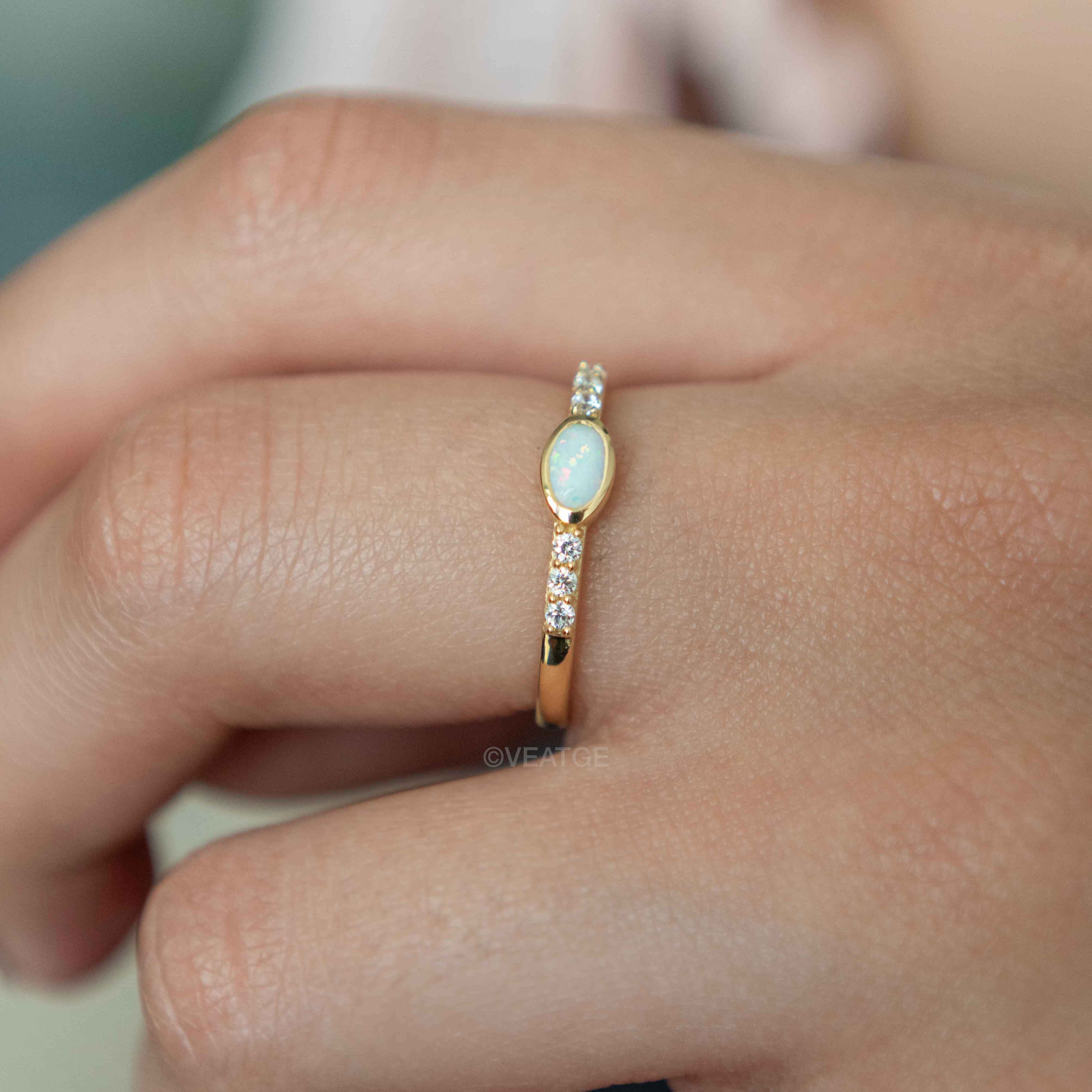 Opal stacking band ring gold VEATGE