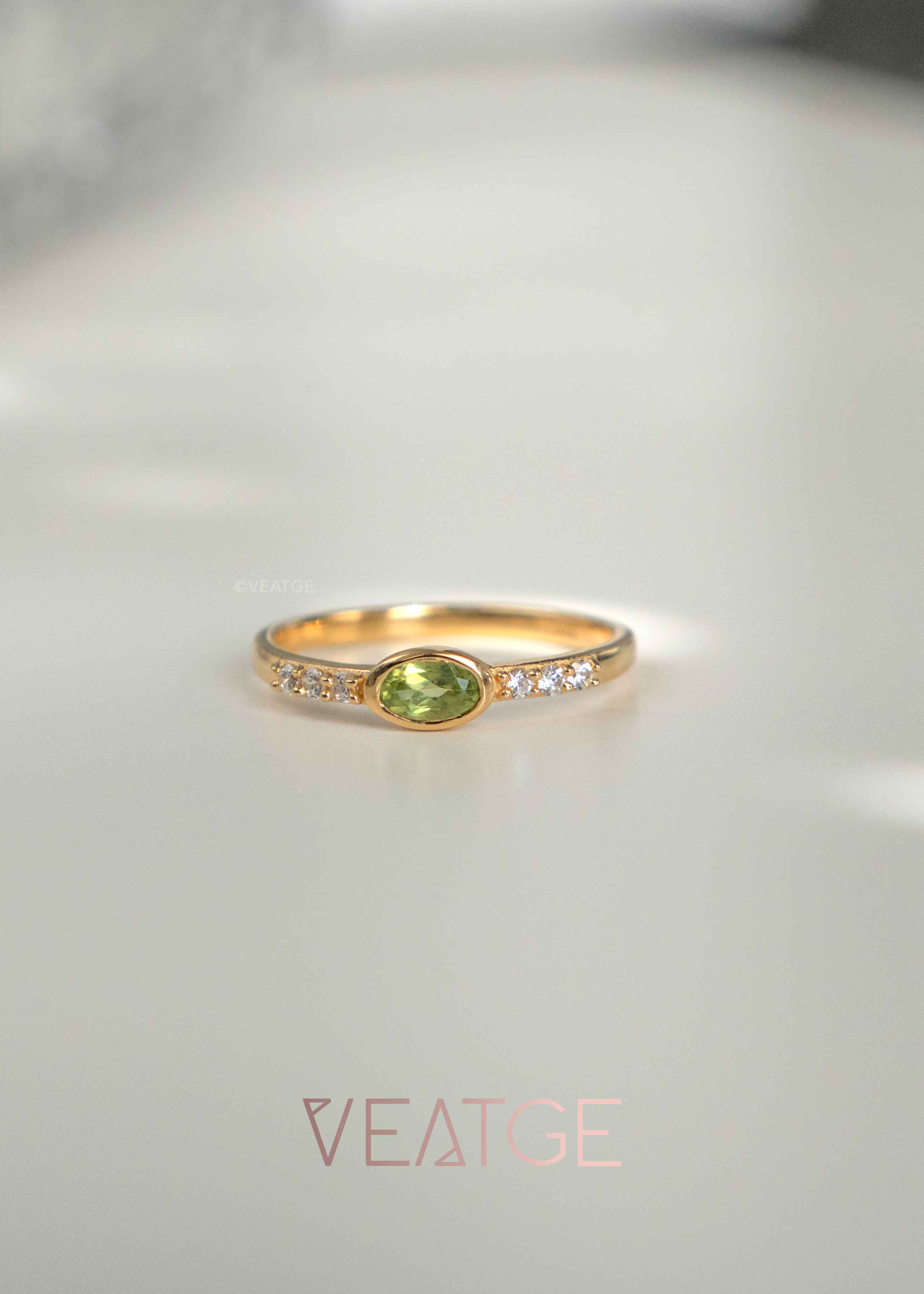 Genuine Natural Peridot Birthstone Stacking ring gold Elise by Veatge