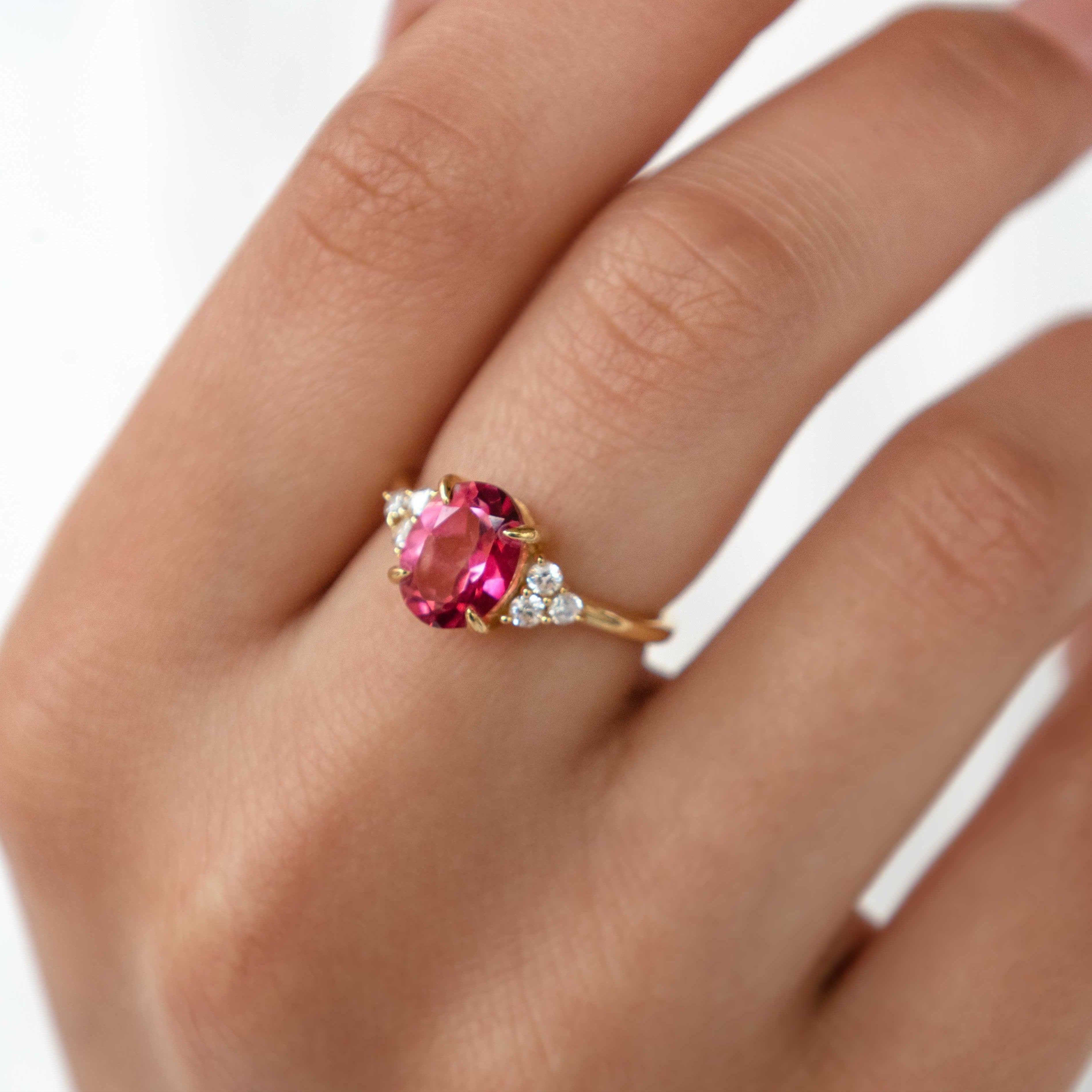 Hot Pink Topaz Gold Ring Veatge