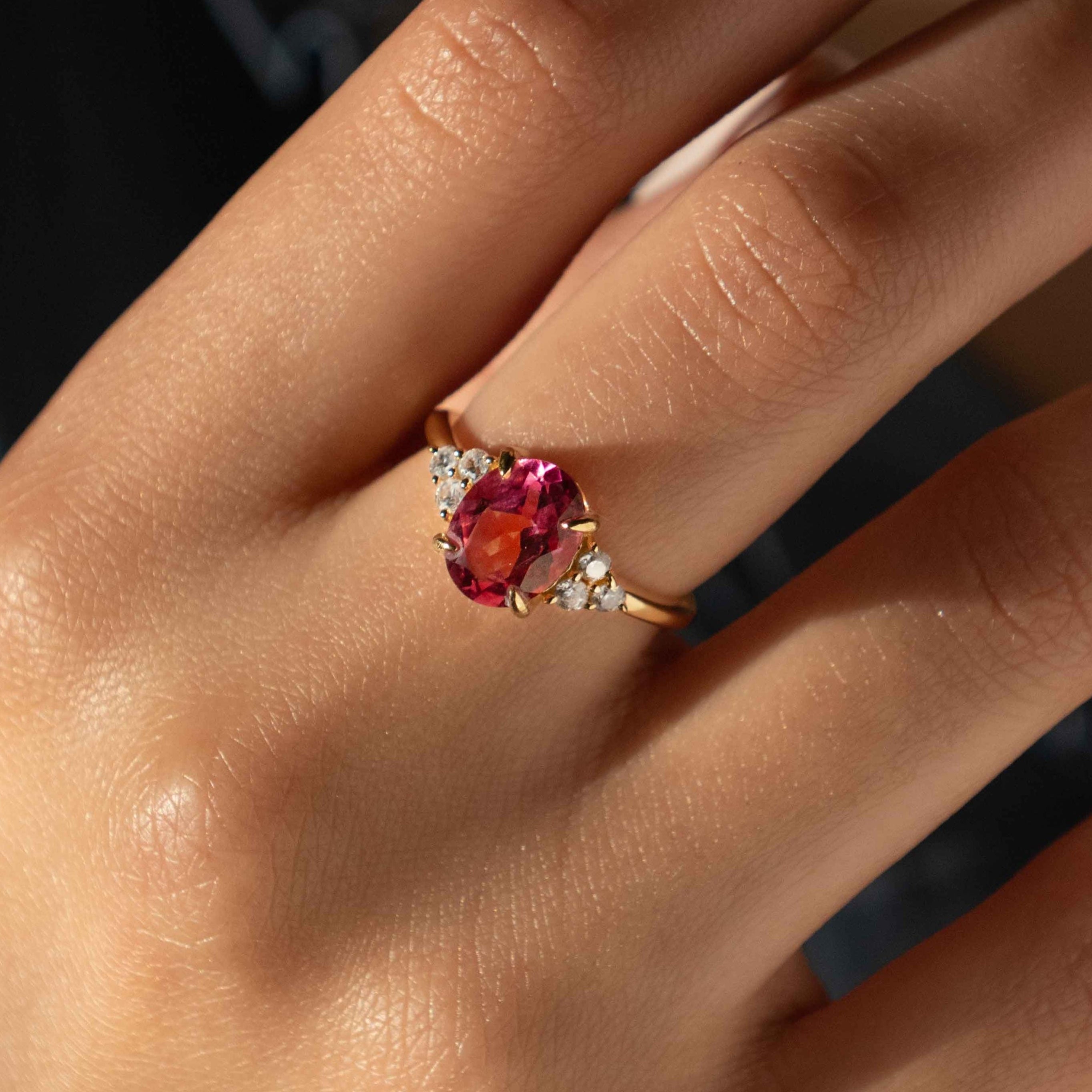 Hot Pink Topaz Gold Ring Veatge