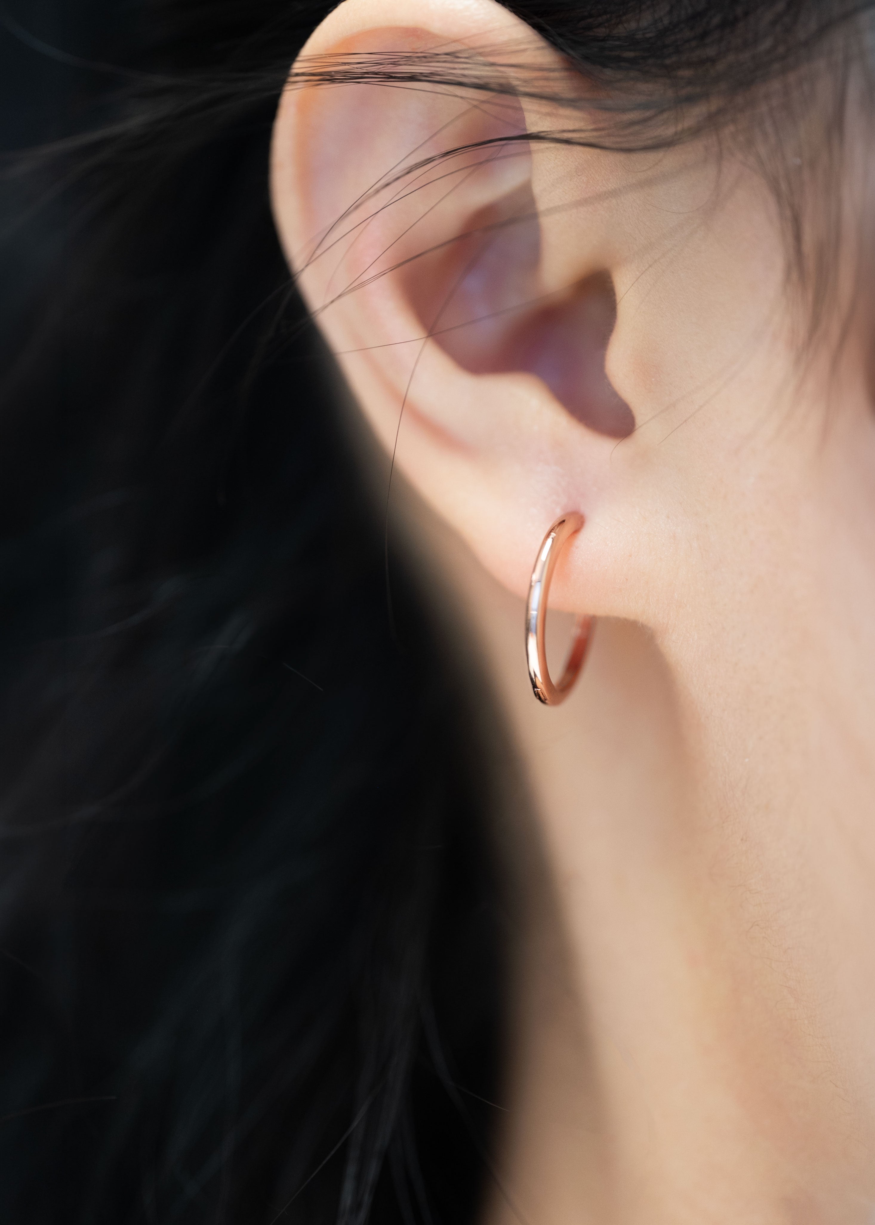 Rose_Gold_Hoop_Earrings