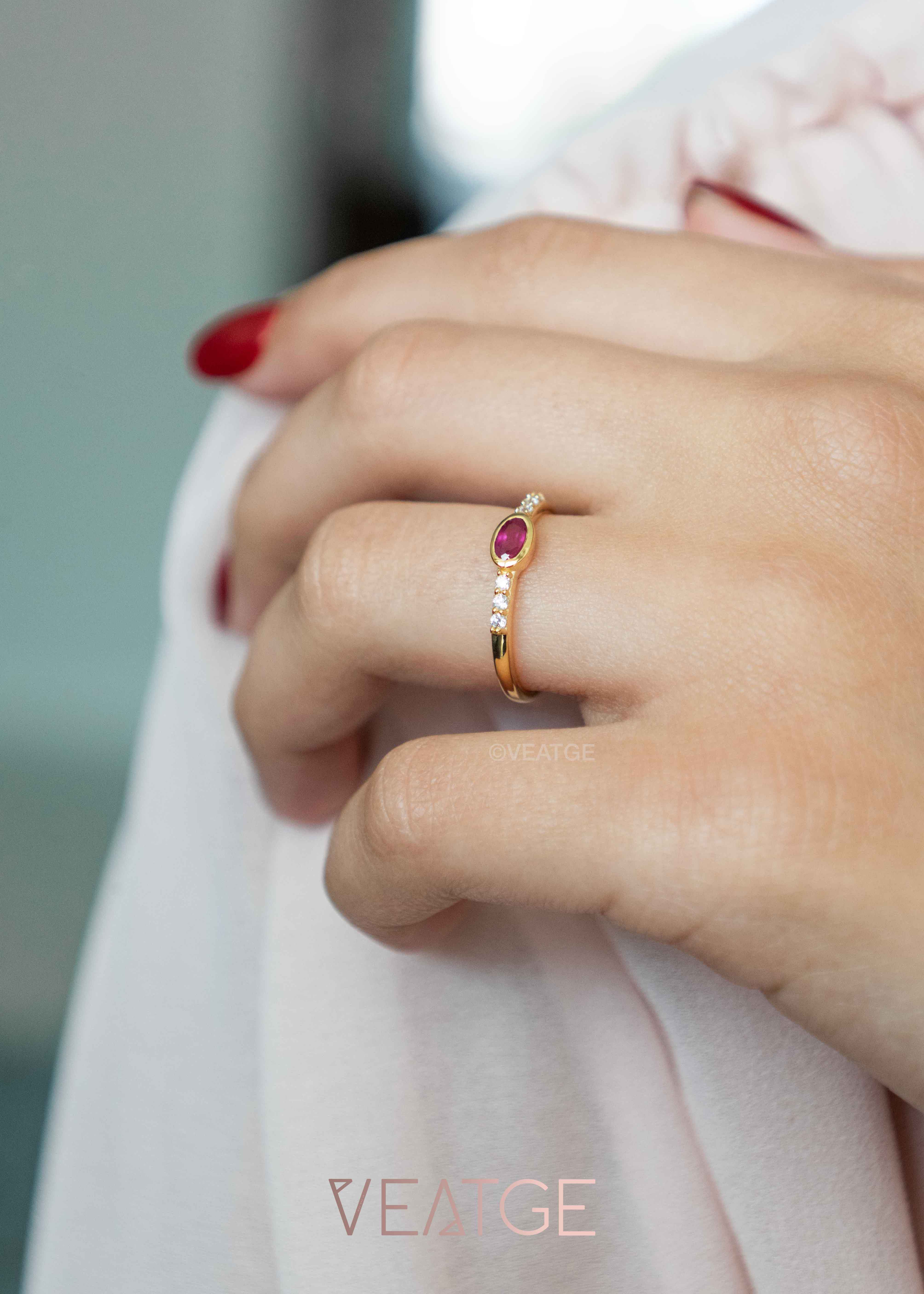 Genuine Ruby birthstone stacking ring gold Elise by Veatge