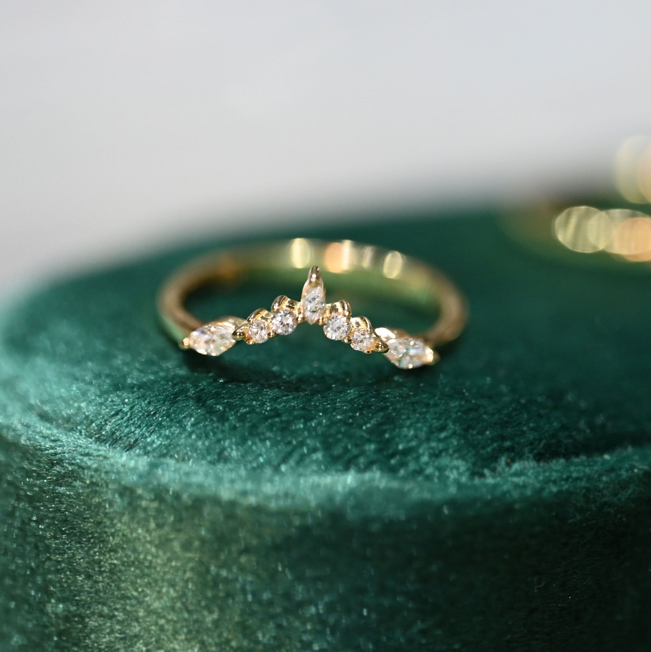 Tiara Diamond Stacking Ring, Chevron Peak Ring in Gold and Sterling Silver, Curved Minimalist Dainty Stackable Ring Women, Birthday Gifts