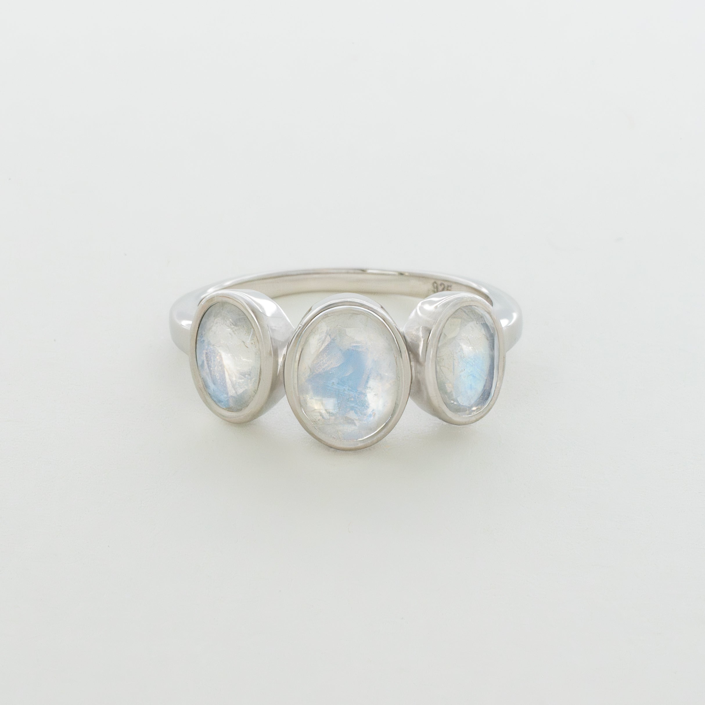 Three Moonstone ring in silver