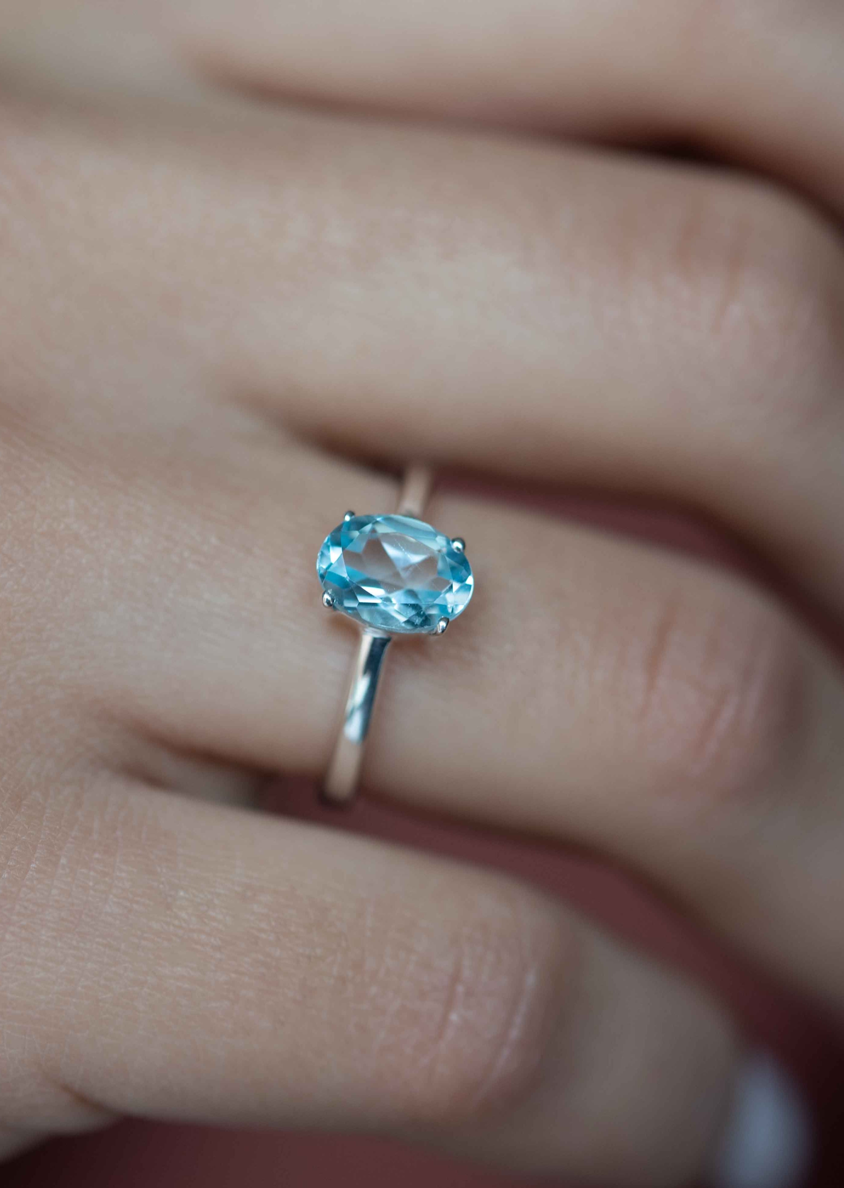 Oval Blue Topaz Silver ring