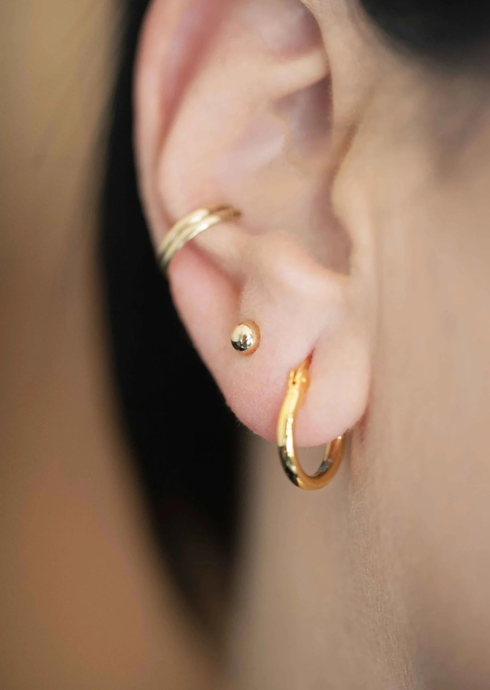 Gold Huggie Hoop Earrings Simple, Minimalist Everyday Clicker Hoops, Small Dainty Sleeper Earrings, Gift for Girls, Daughter Birthday Gifts