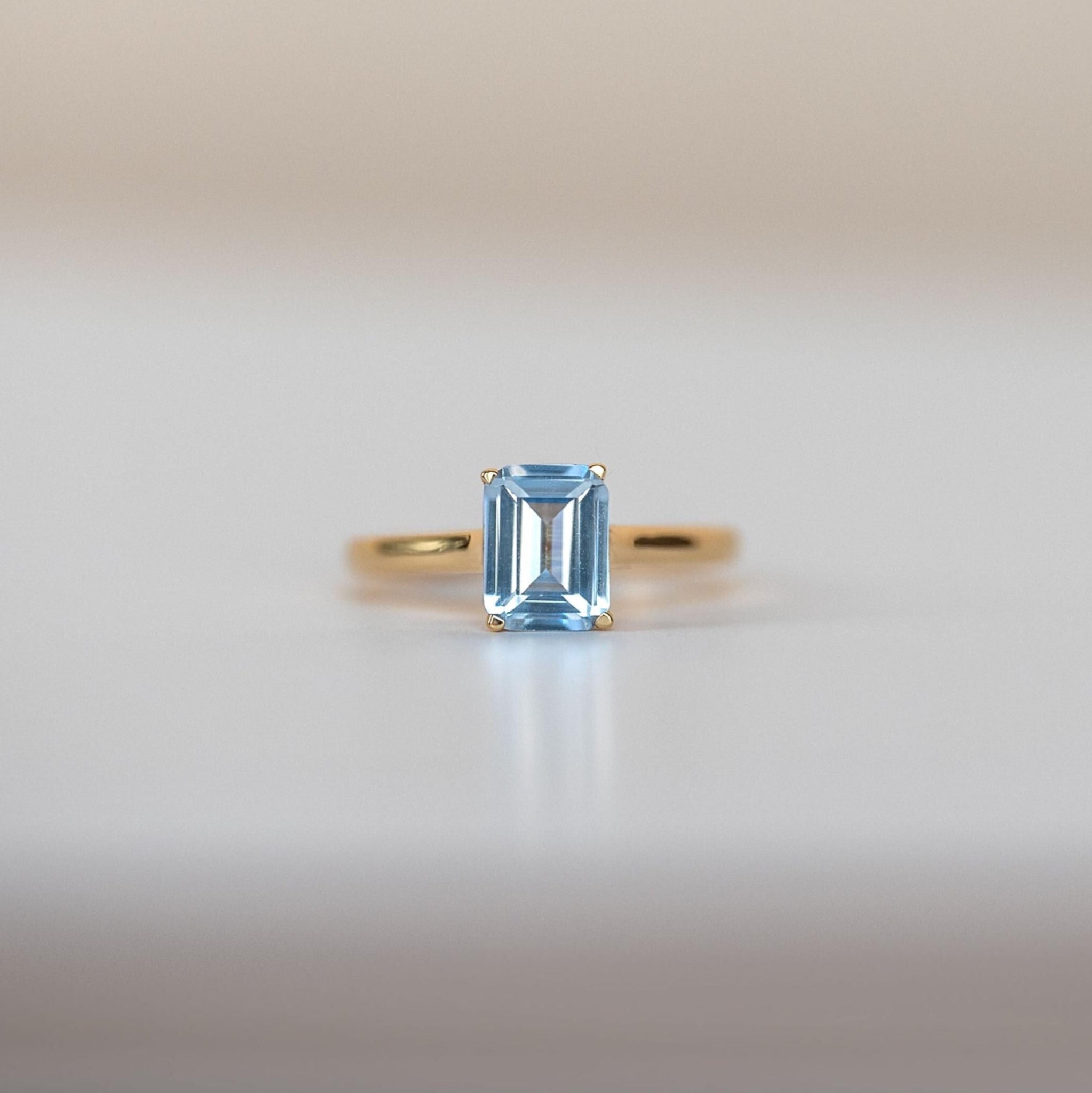 Aquamarine Ring Gold Emerald Cut