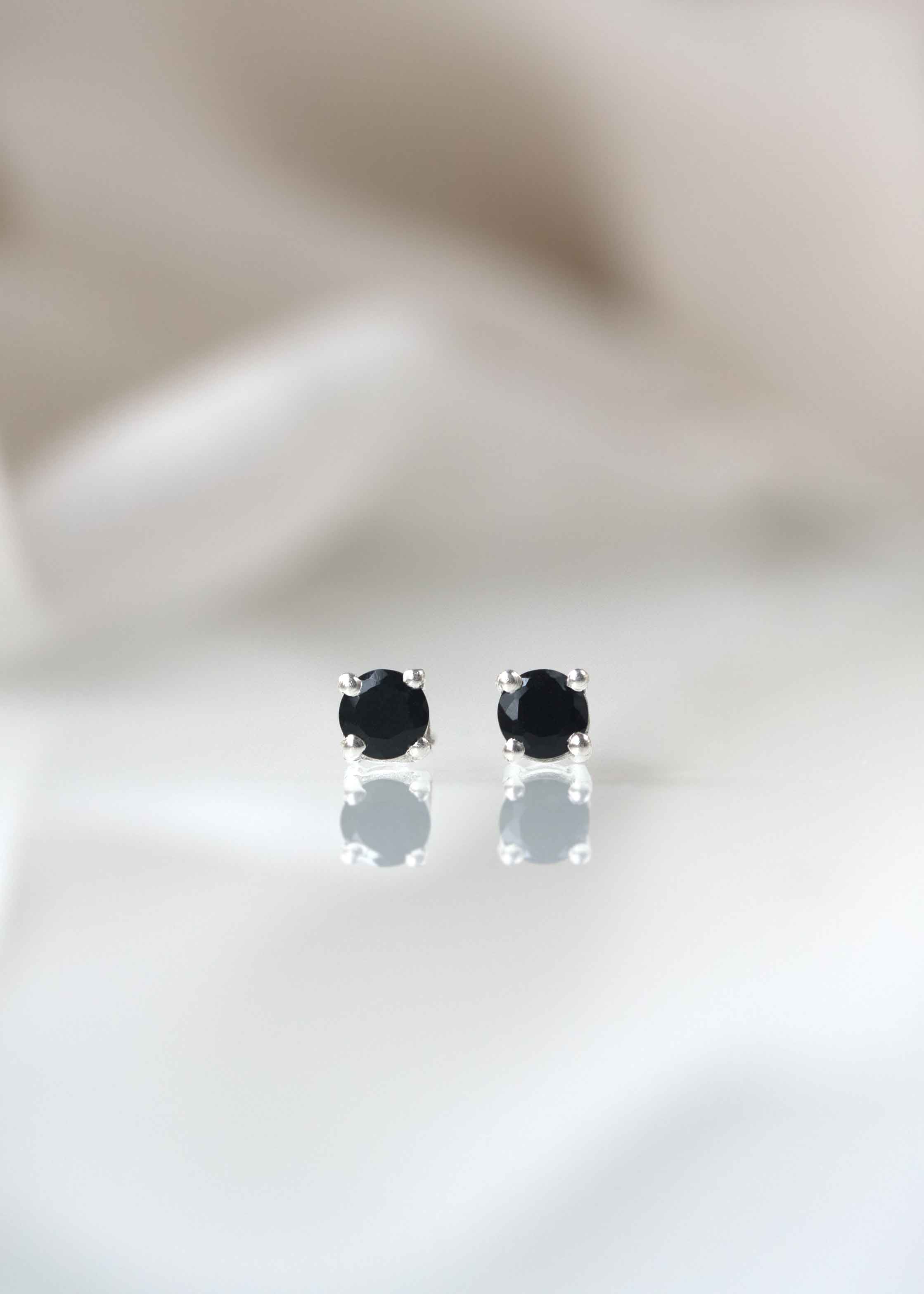 black onyx silver cartilage second piercing studs earrings