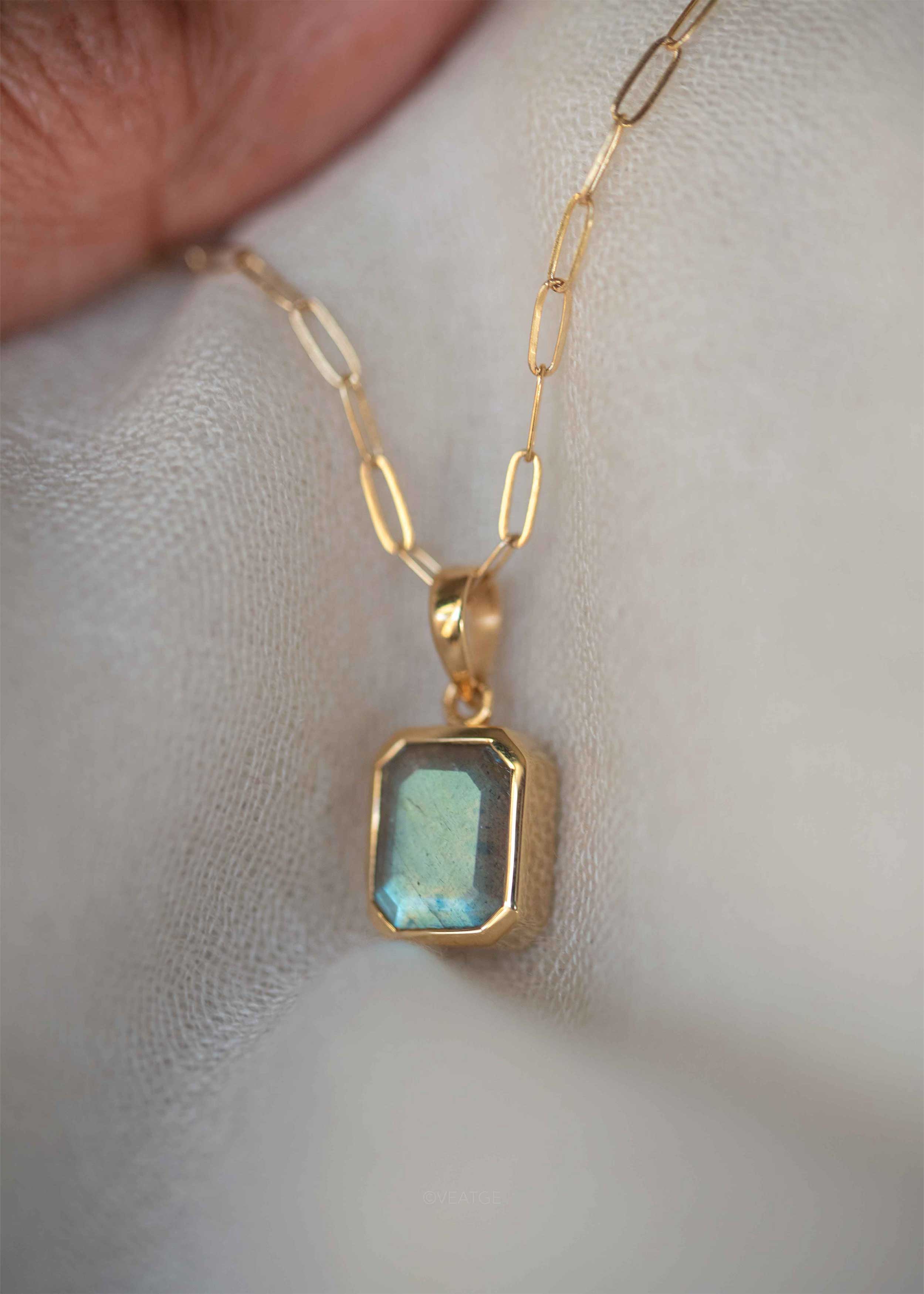 Labradorite Gemstone Necklace Gifts for Women Mom Natural Genuine Gold Modern necklace