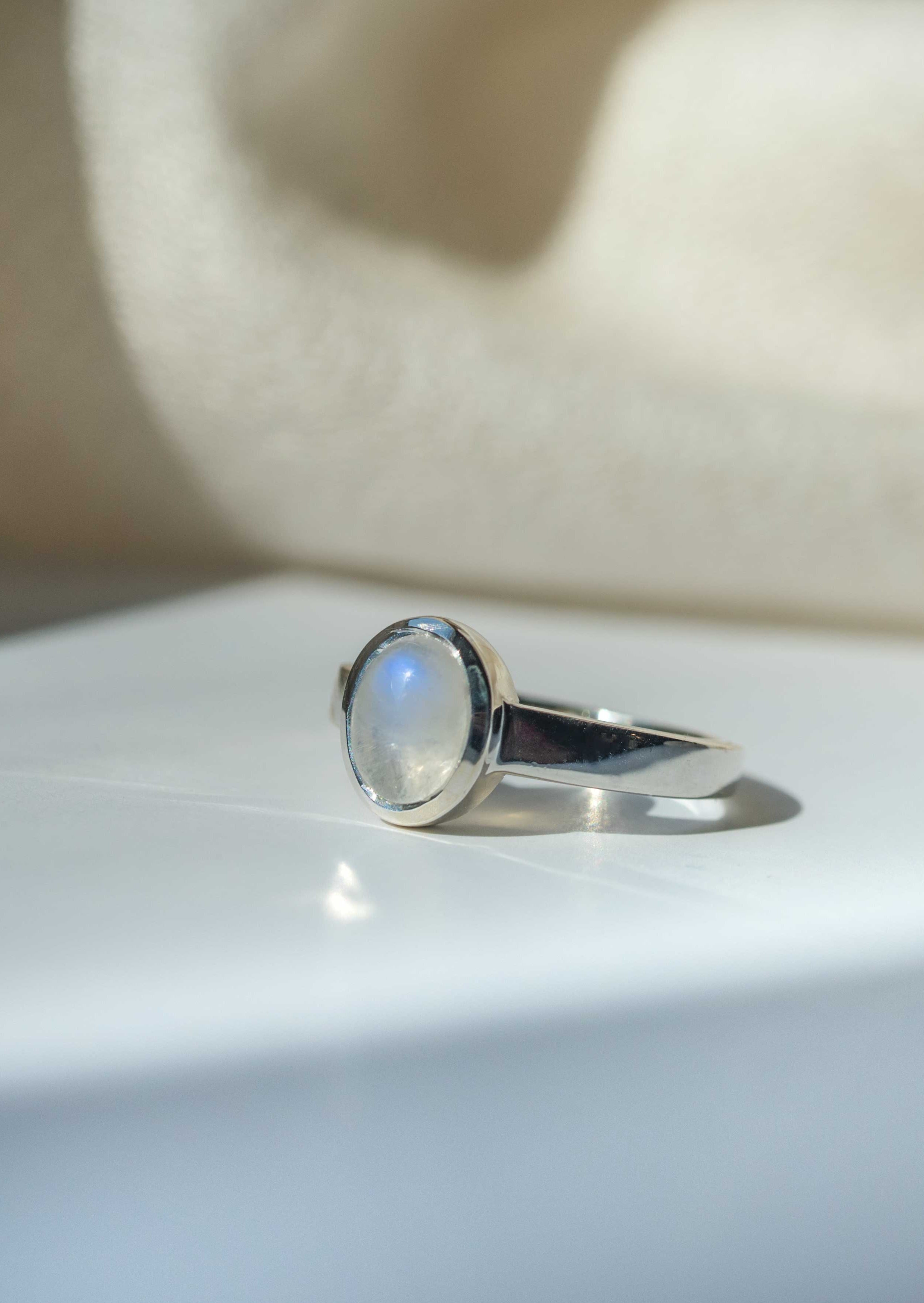 Blue Flash Moonstone Ring Silver June Birthstone