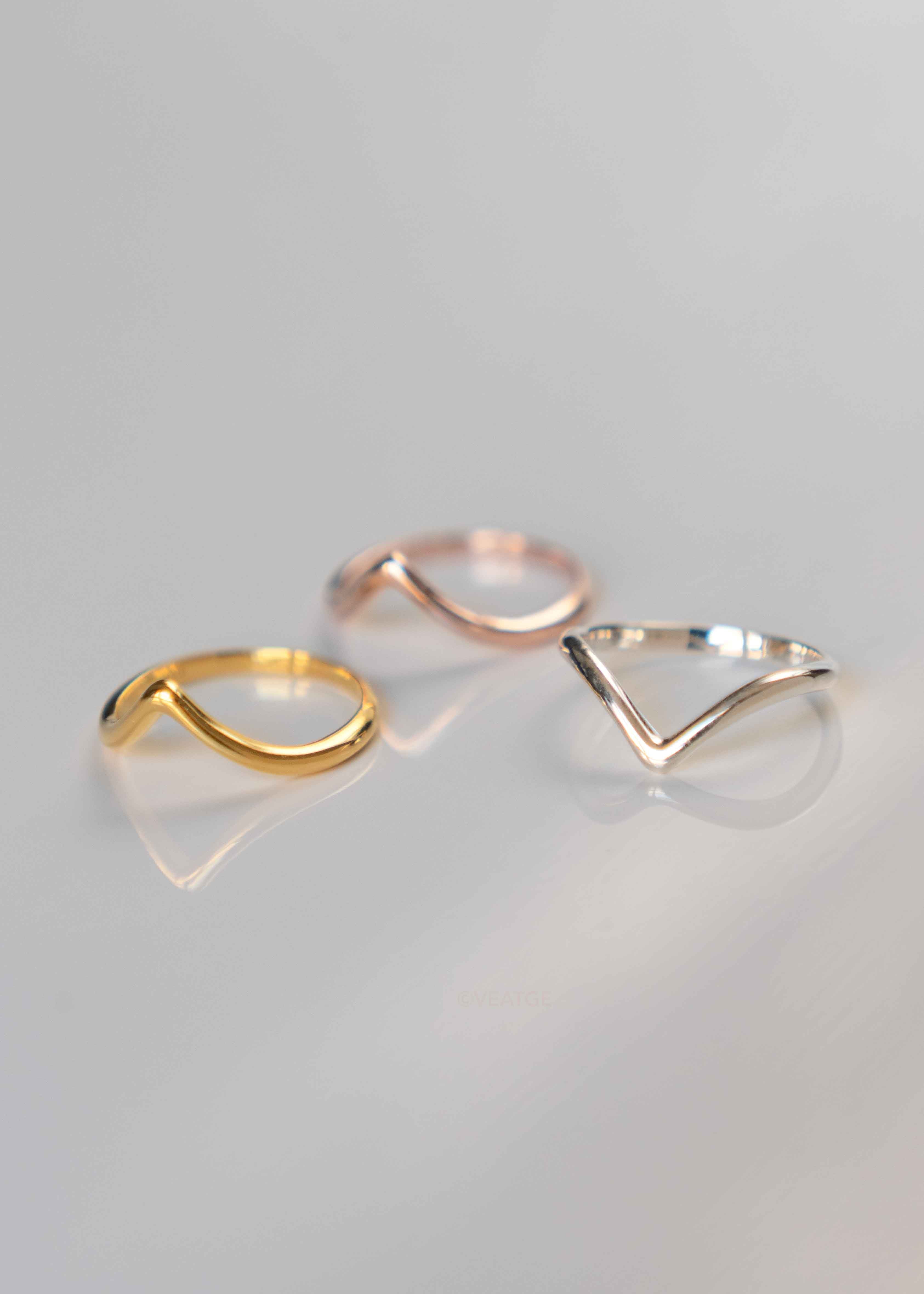 Plain Peak Ring Chevron V Pointy Curved Stackable Wishbone Ring Stacking in Silver Gold Rose Gold