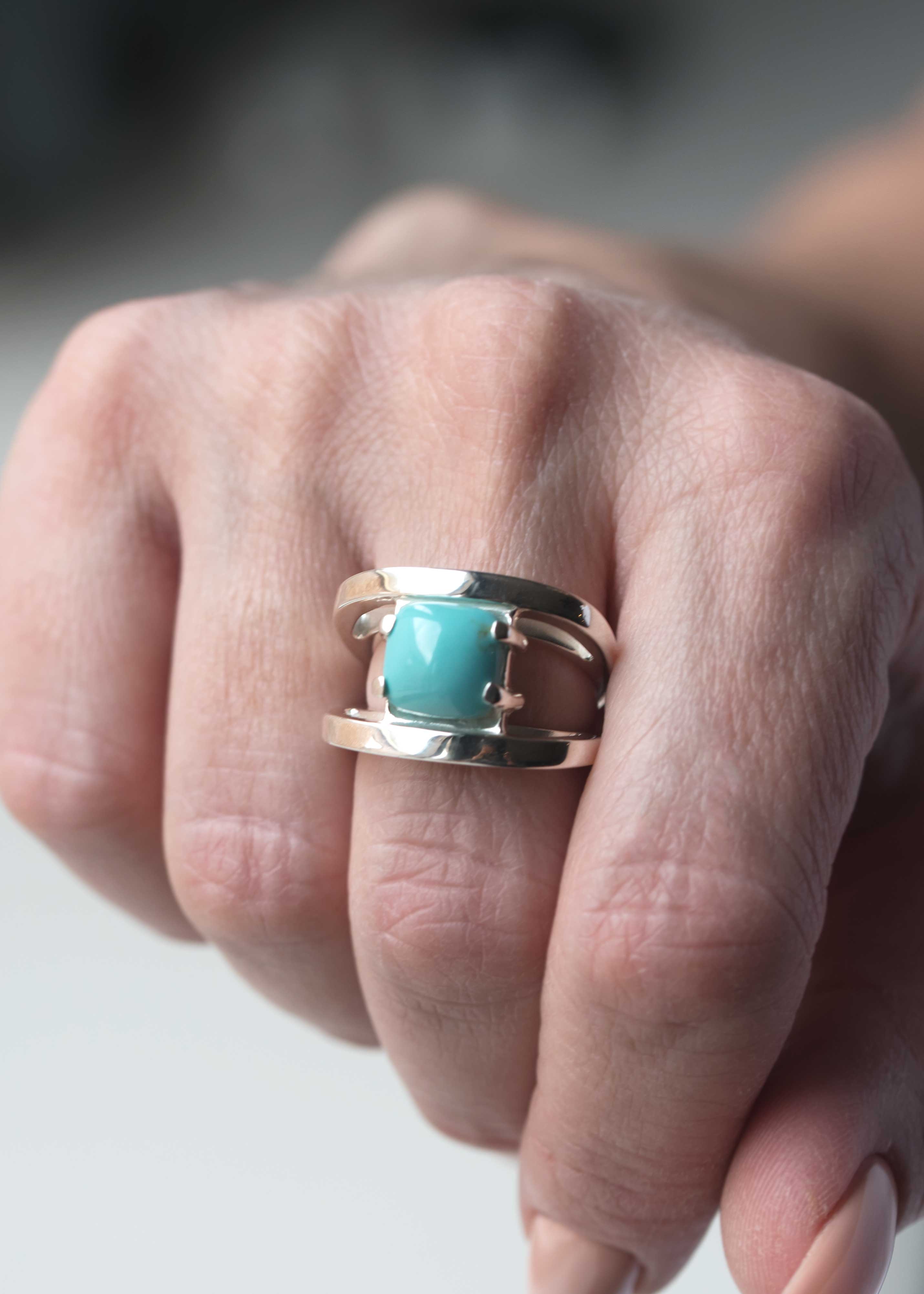 Modern turquoise store ring