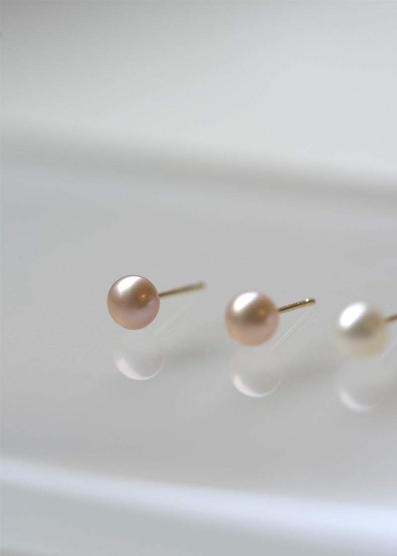 tiny freshwater pearl earrings